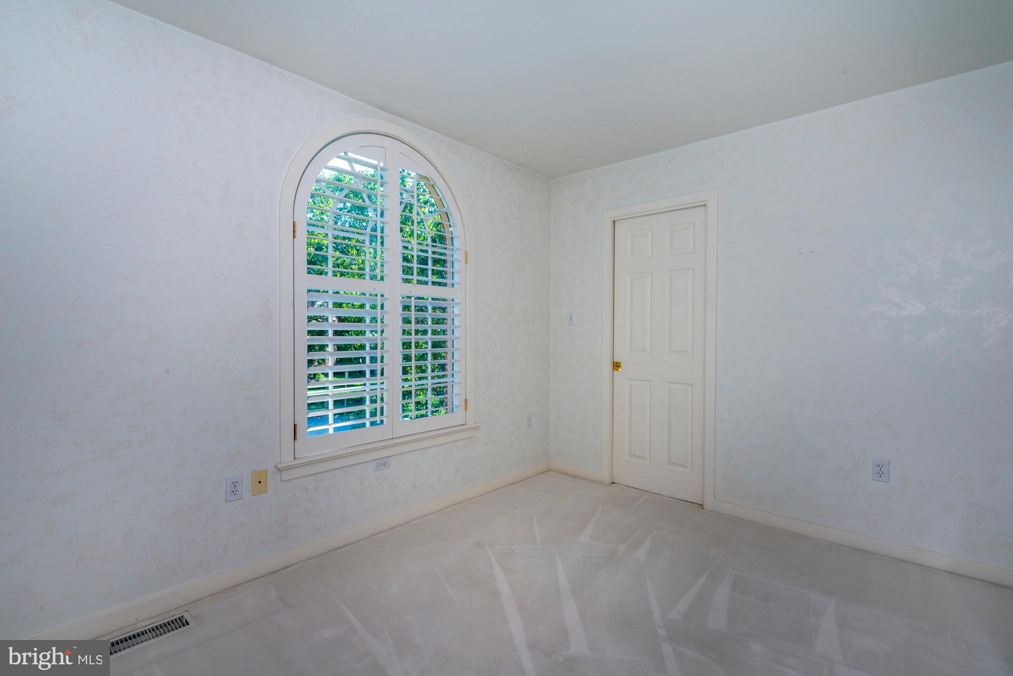 OAK LANE - Residential