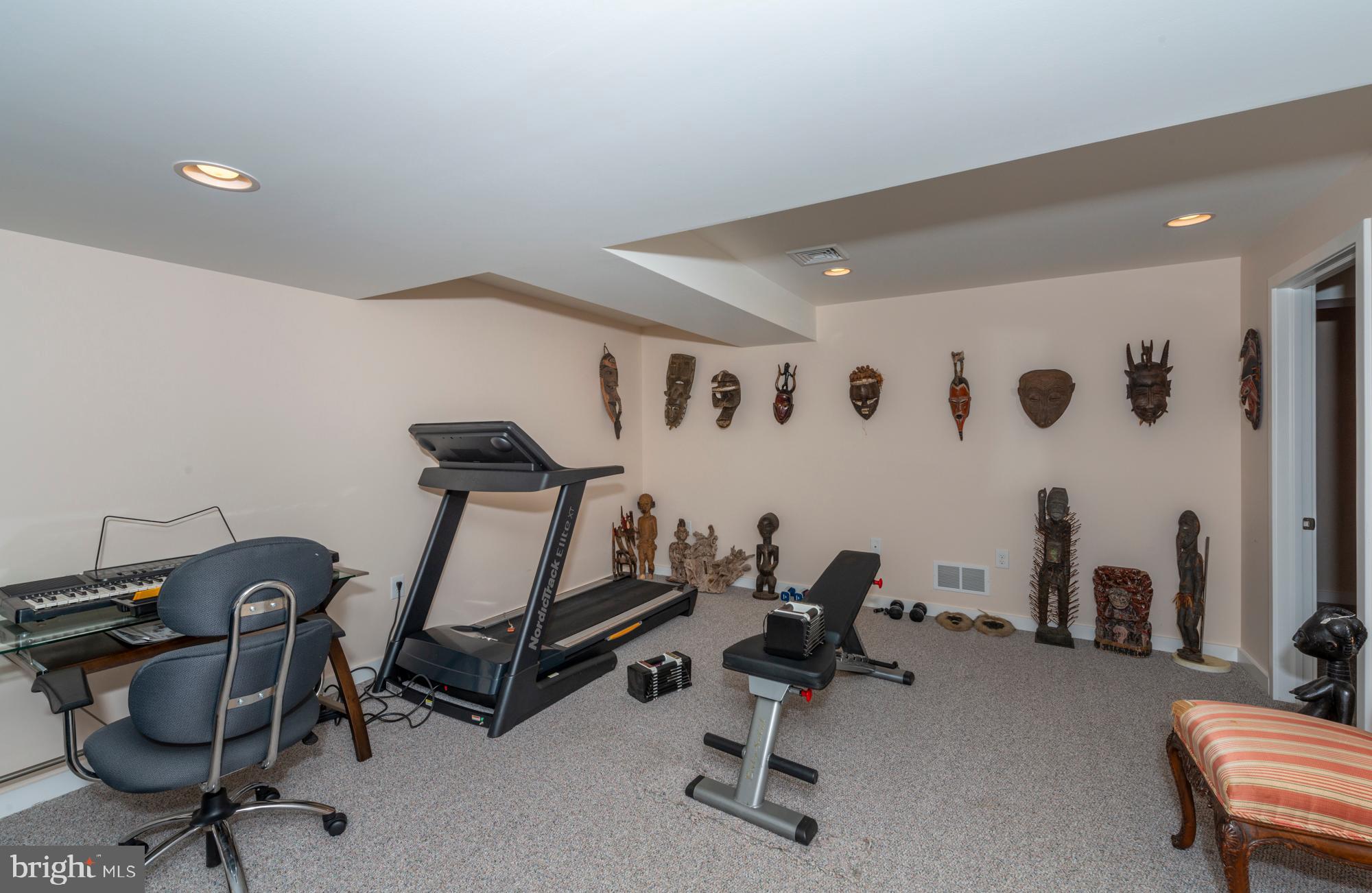 OAK LANE - Residential