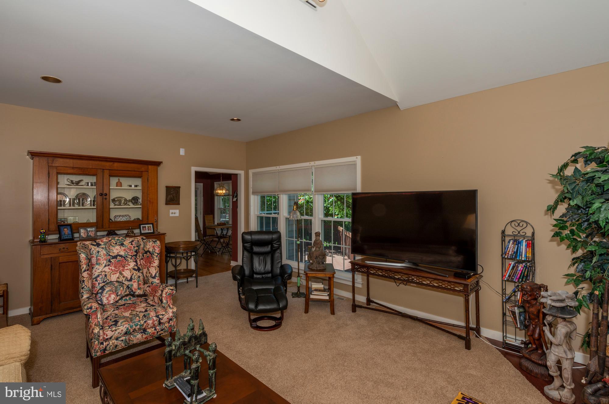 OAK LANE - Residential