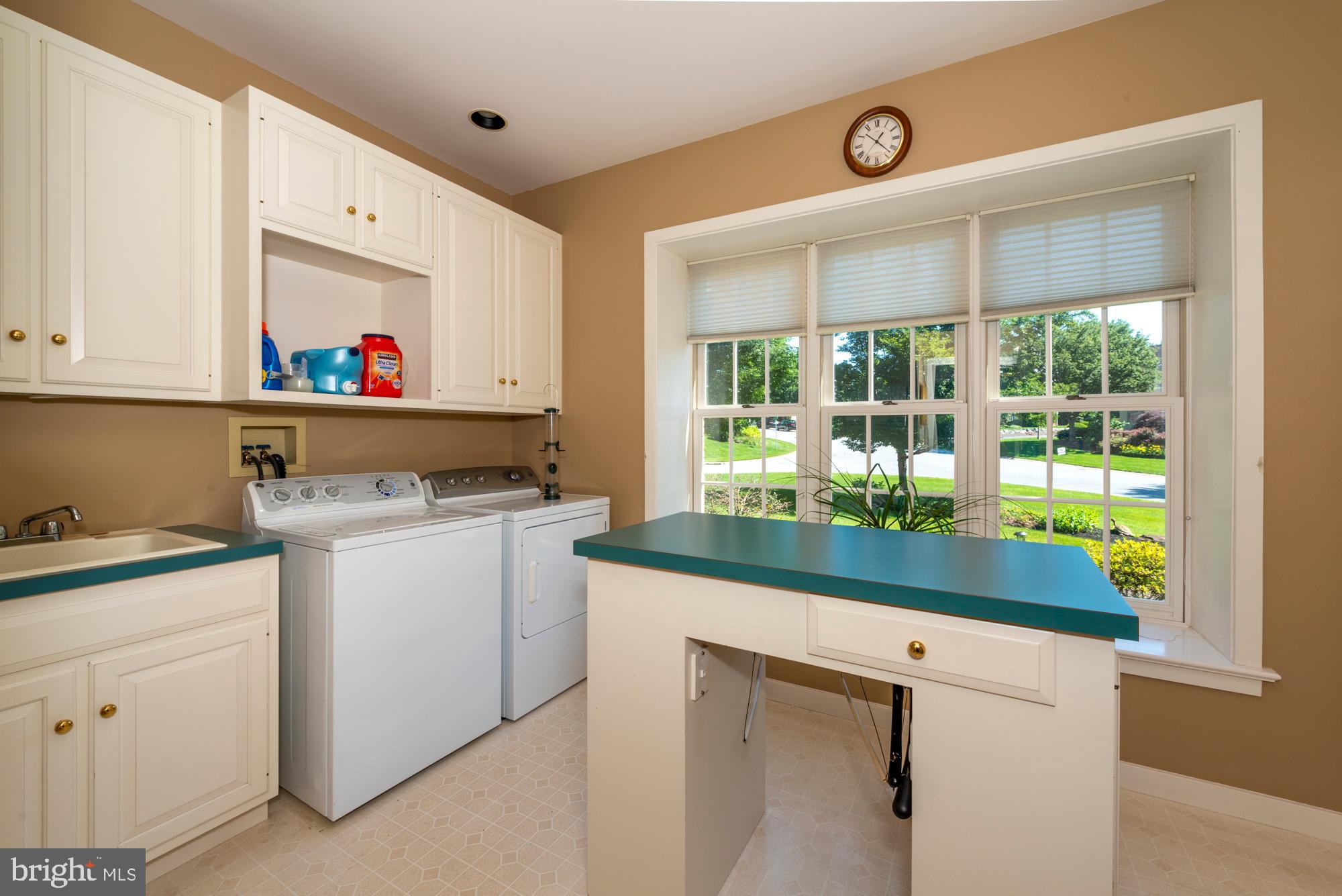 OAK LANE - Residential