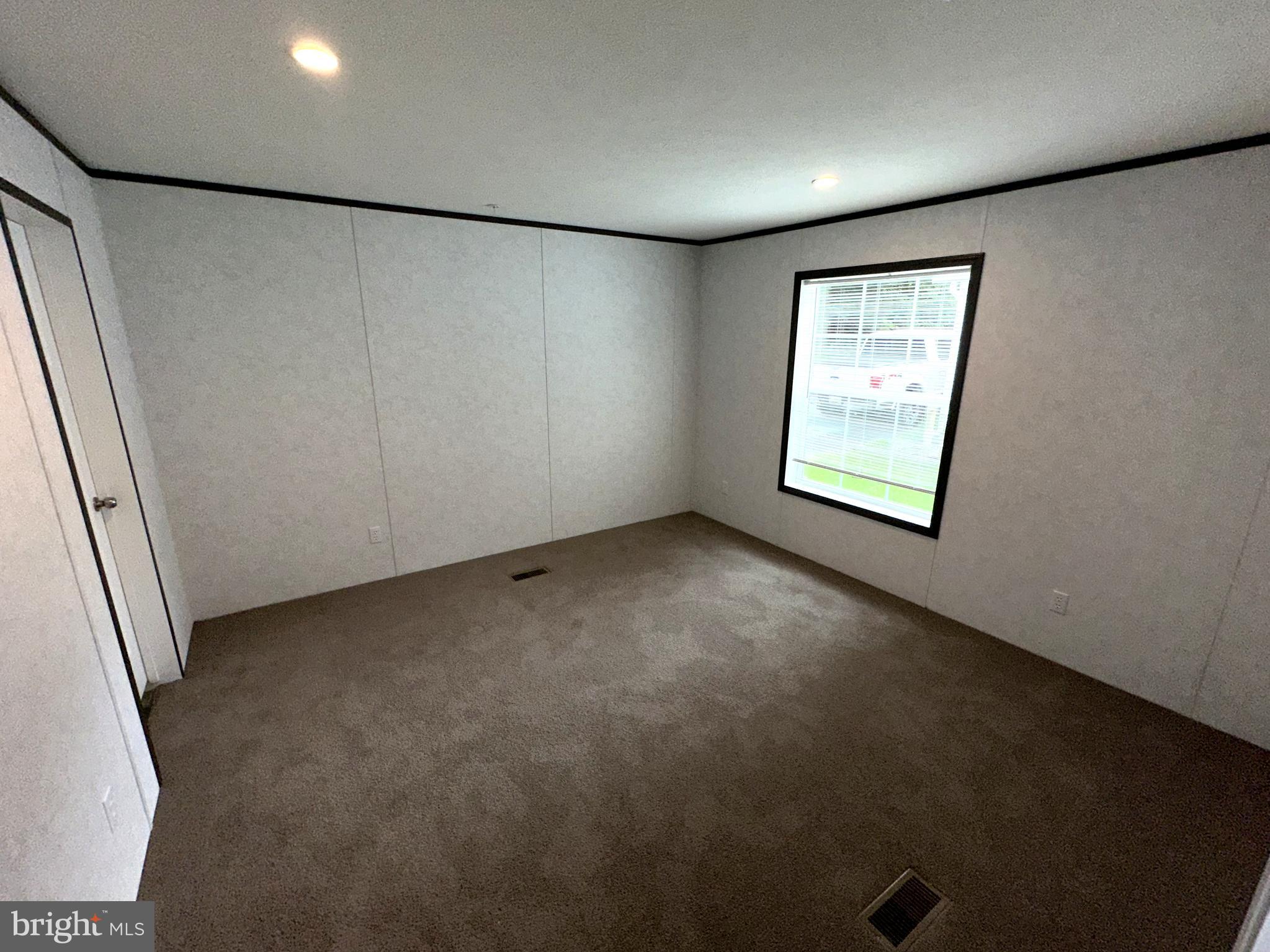 ROCKBROOK VILLAGE TRAILER PARK - Residential