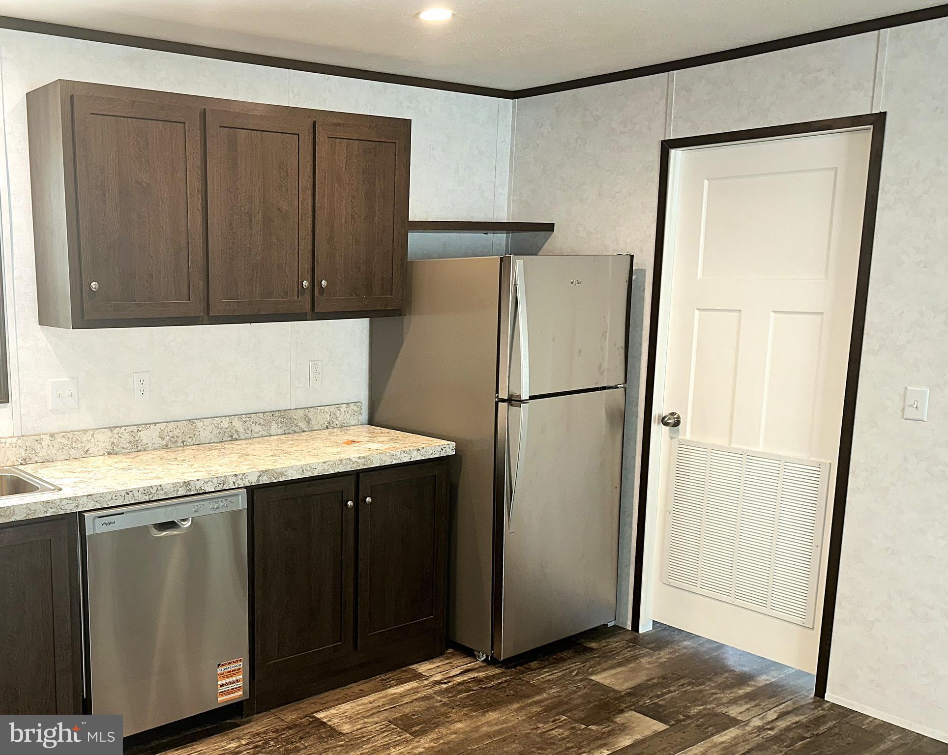 ROCKBROOK VILLAGE TRAILER PARK - Residential