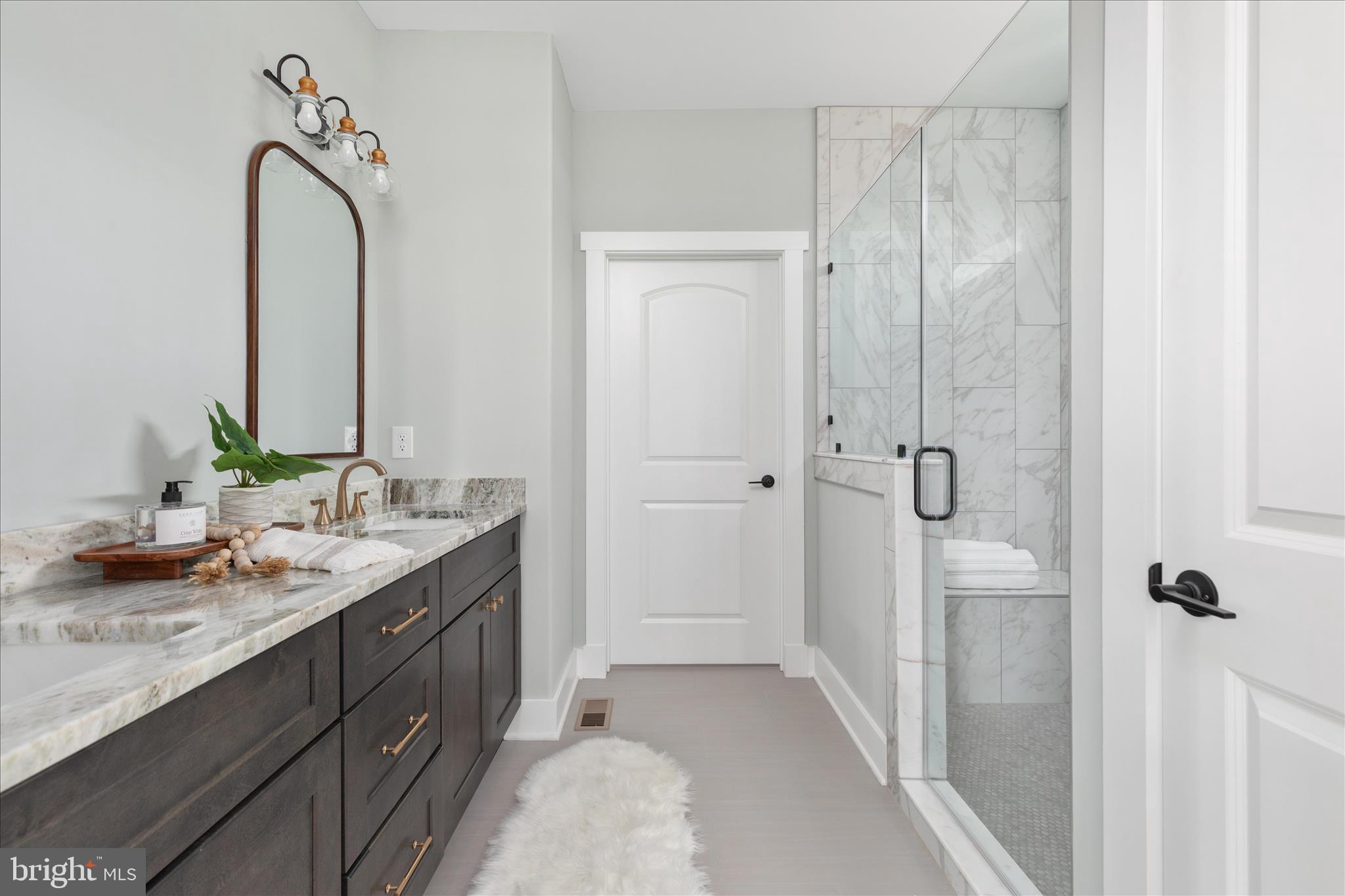 BRANDY - Residential