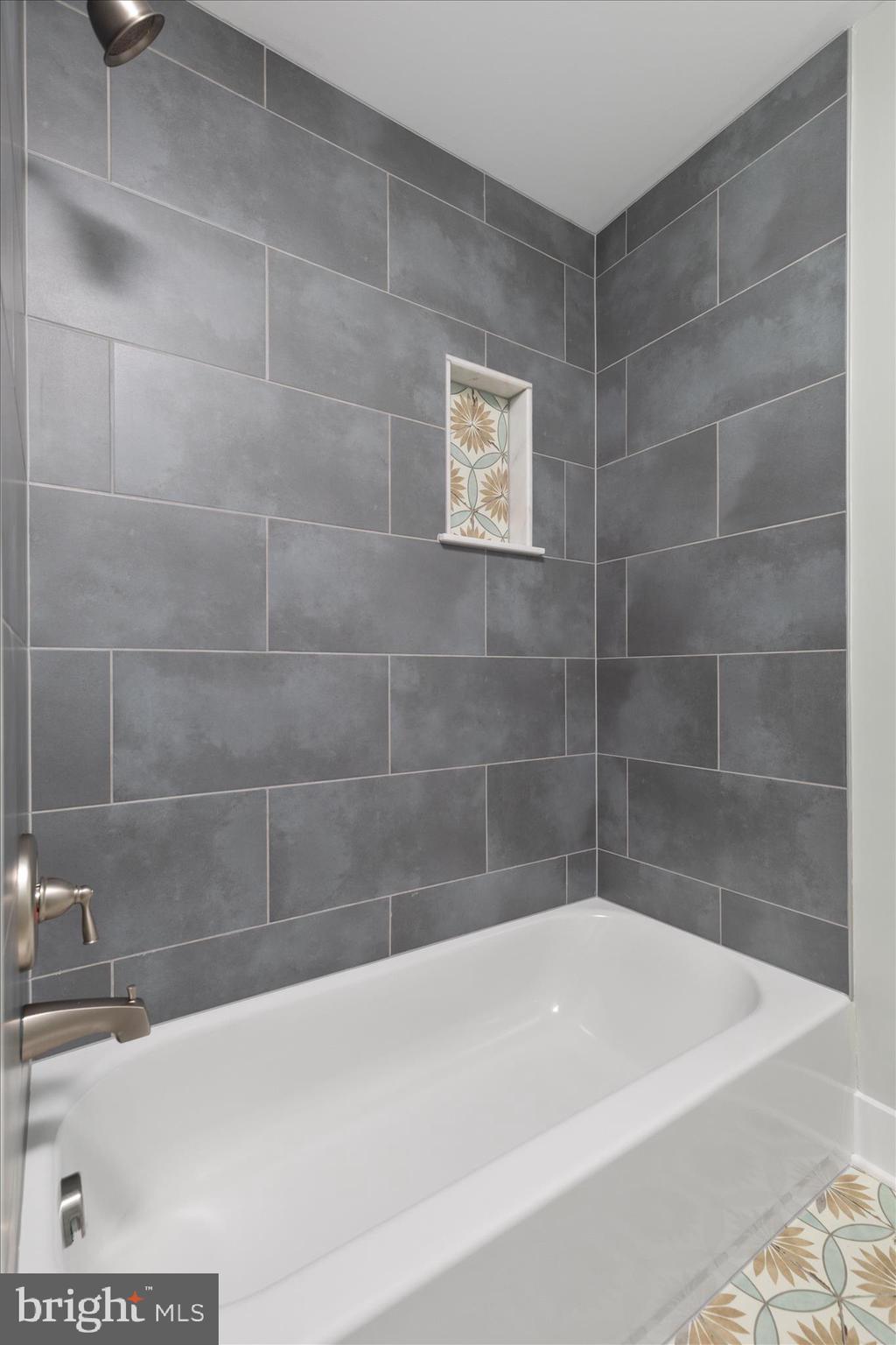 BRANDY - Residential