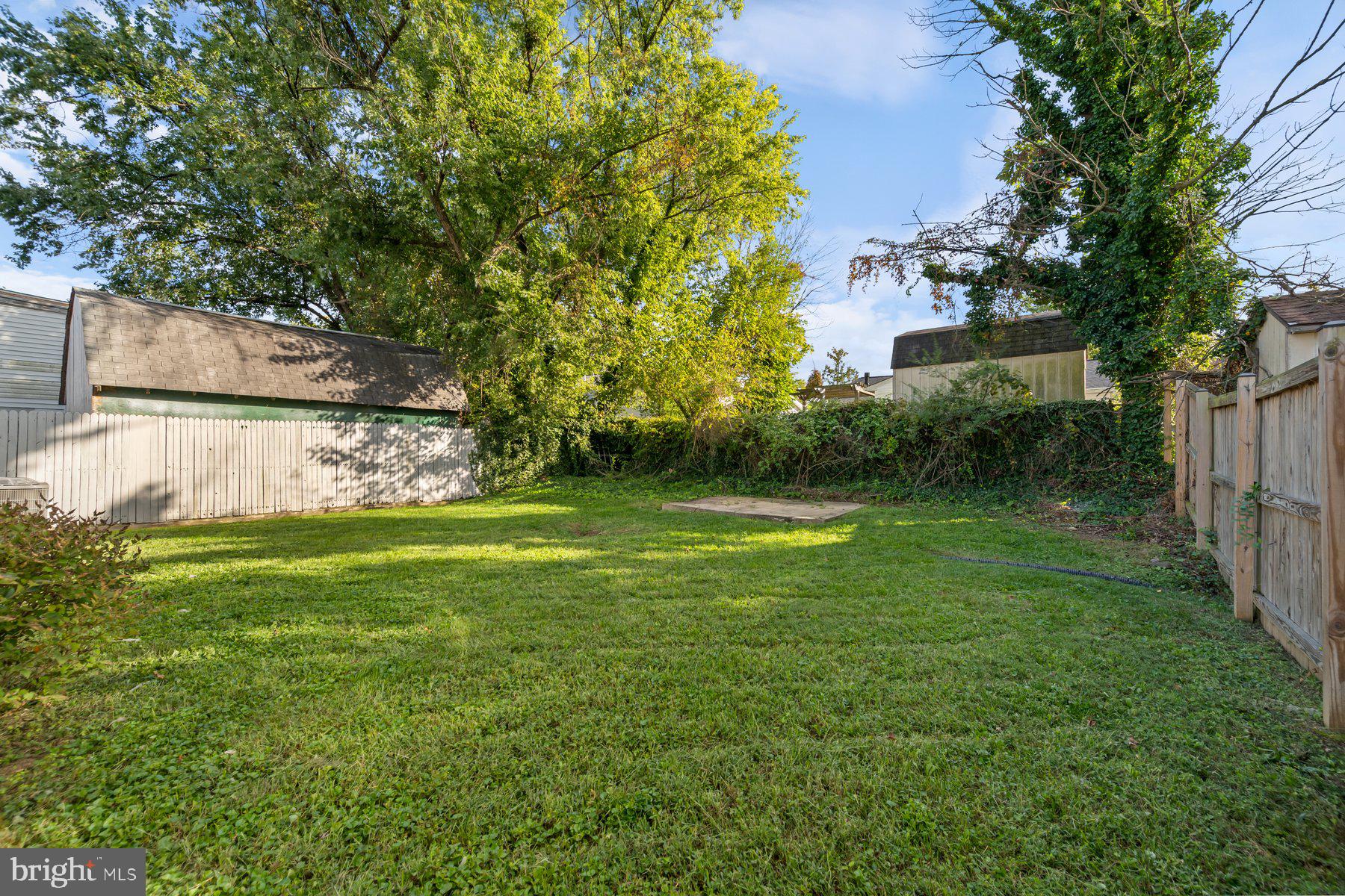 MAPLE RIDGE - Residential Lease