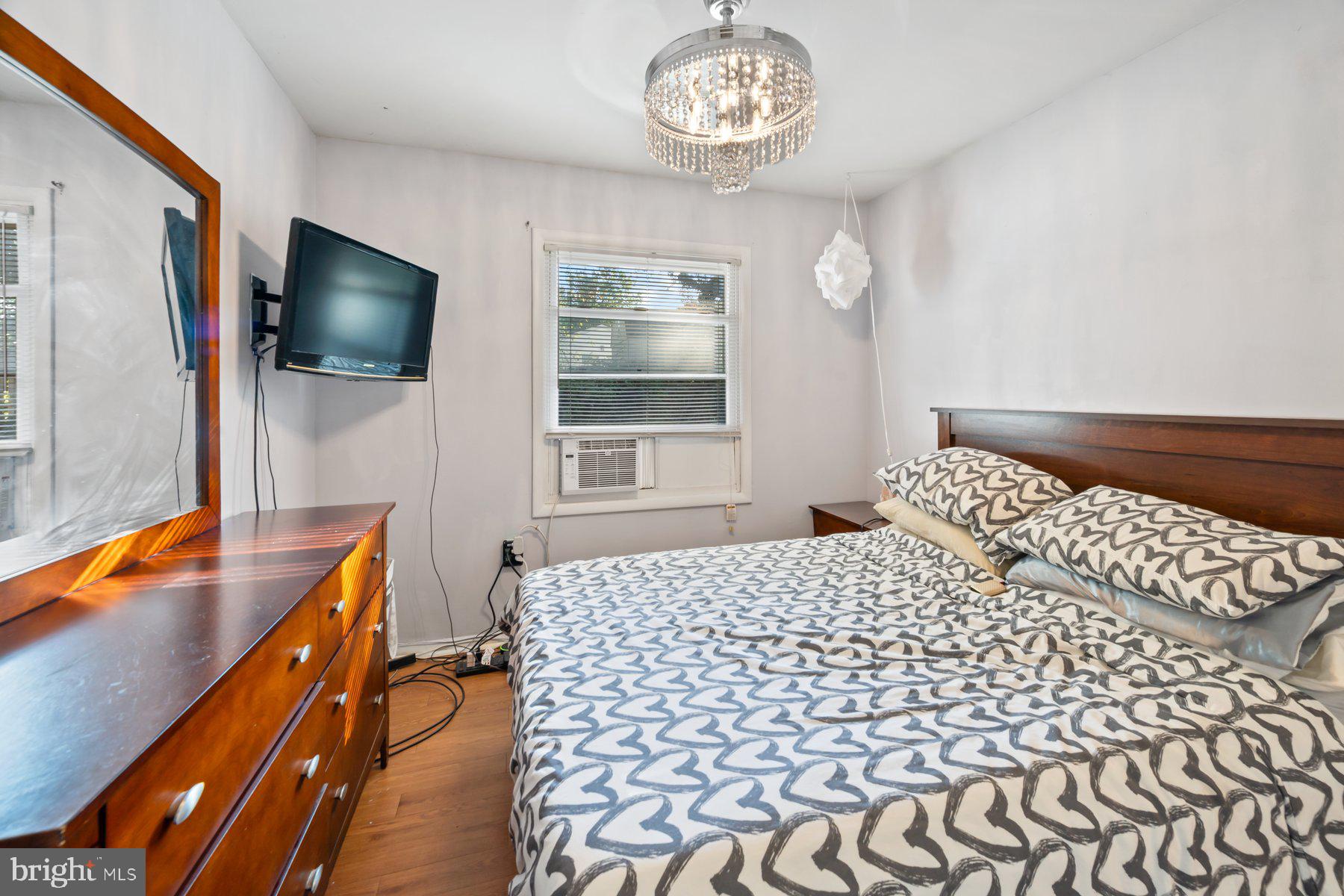 MAPLE RIDGE - Residential Lease