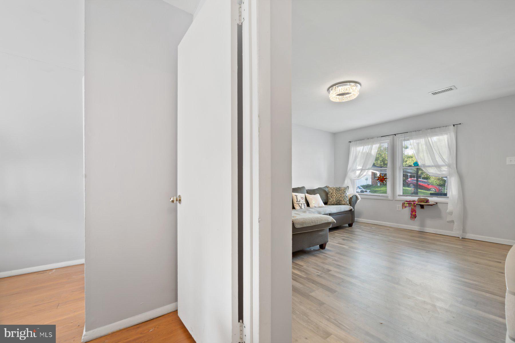 MAPLE RIDGE - Residential Lease