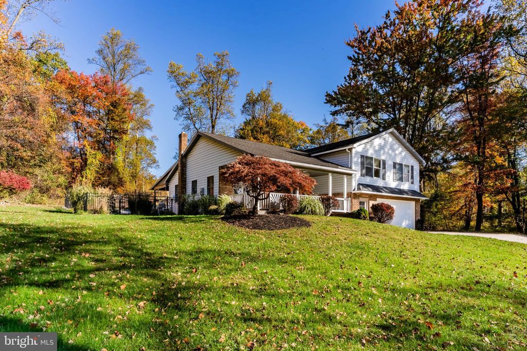 Photo of 950 Stevens Rd, YORK HAVEN, PA 17370 (MLS # PAYK2091640)
