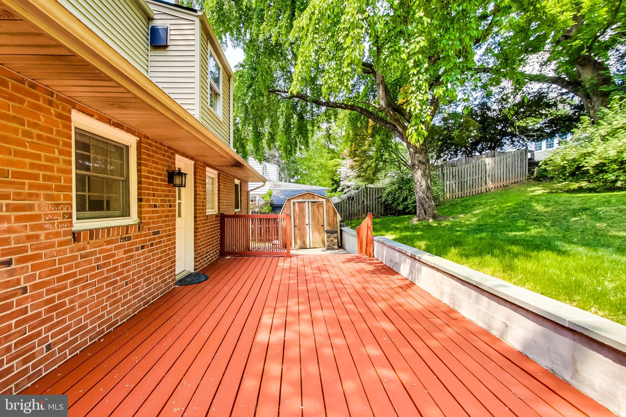 PARKWOOD - Residential Lease