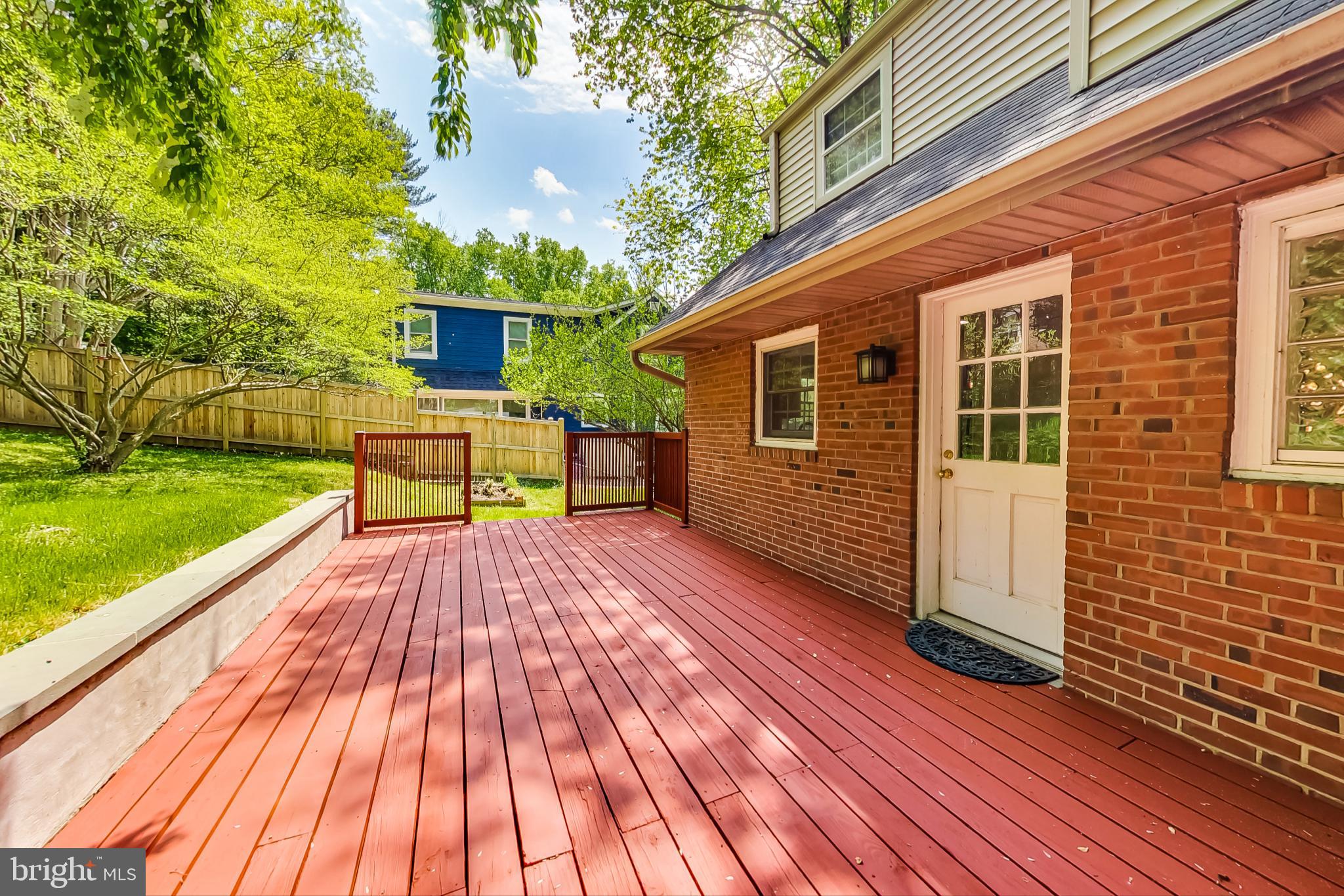 PARKWOOD - Residential Lease