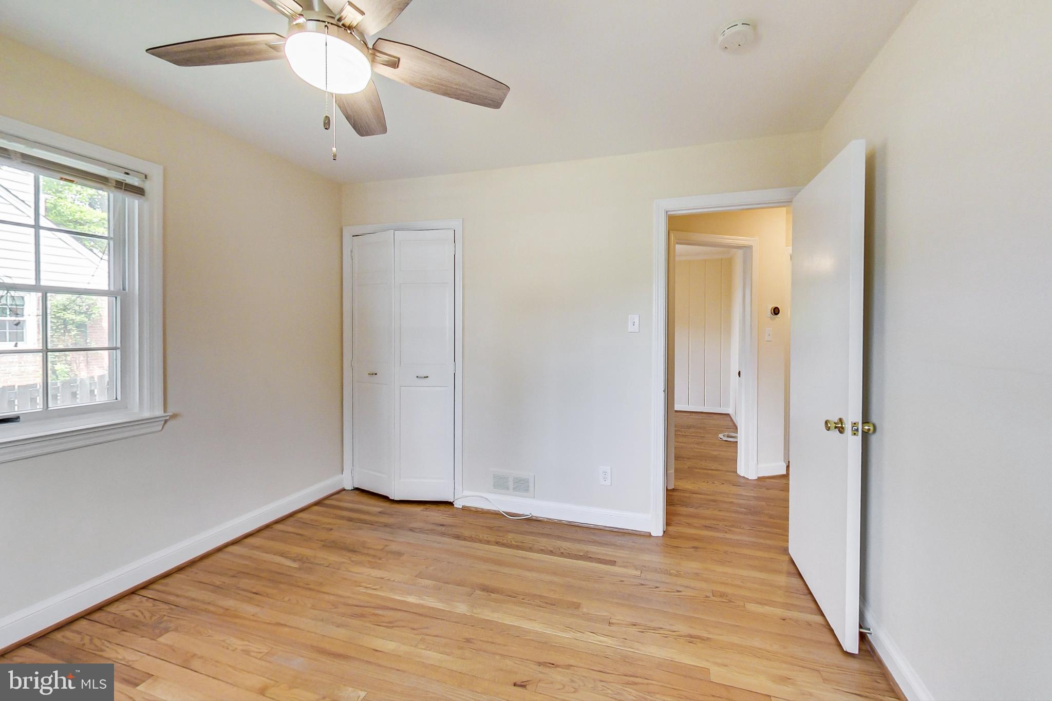 PARKWOOD - Residential Lease