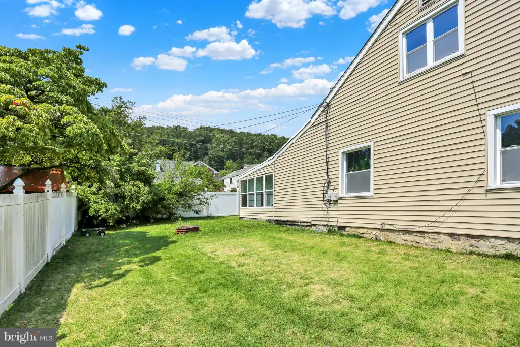 906 N 25th Street, Reading, PA 19606