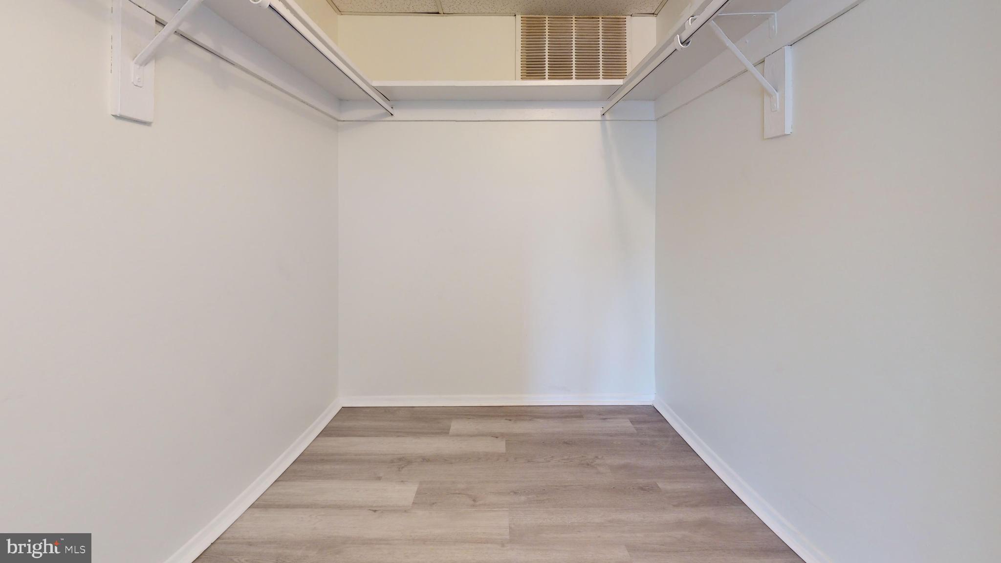 HUNTINGTON CLUB - Residential