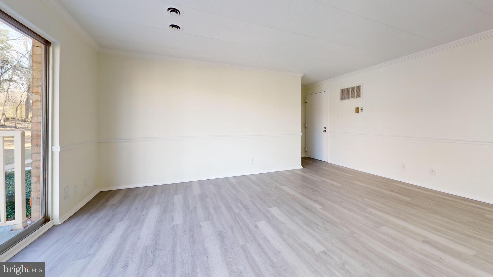 HUNTINGTON CLUB - Residential