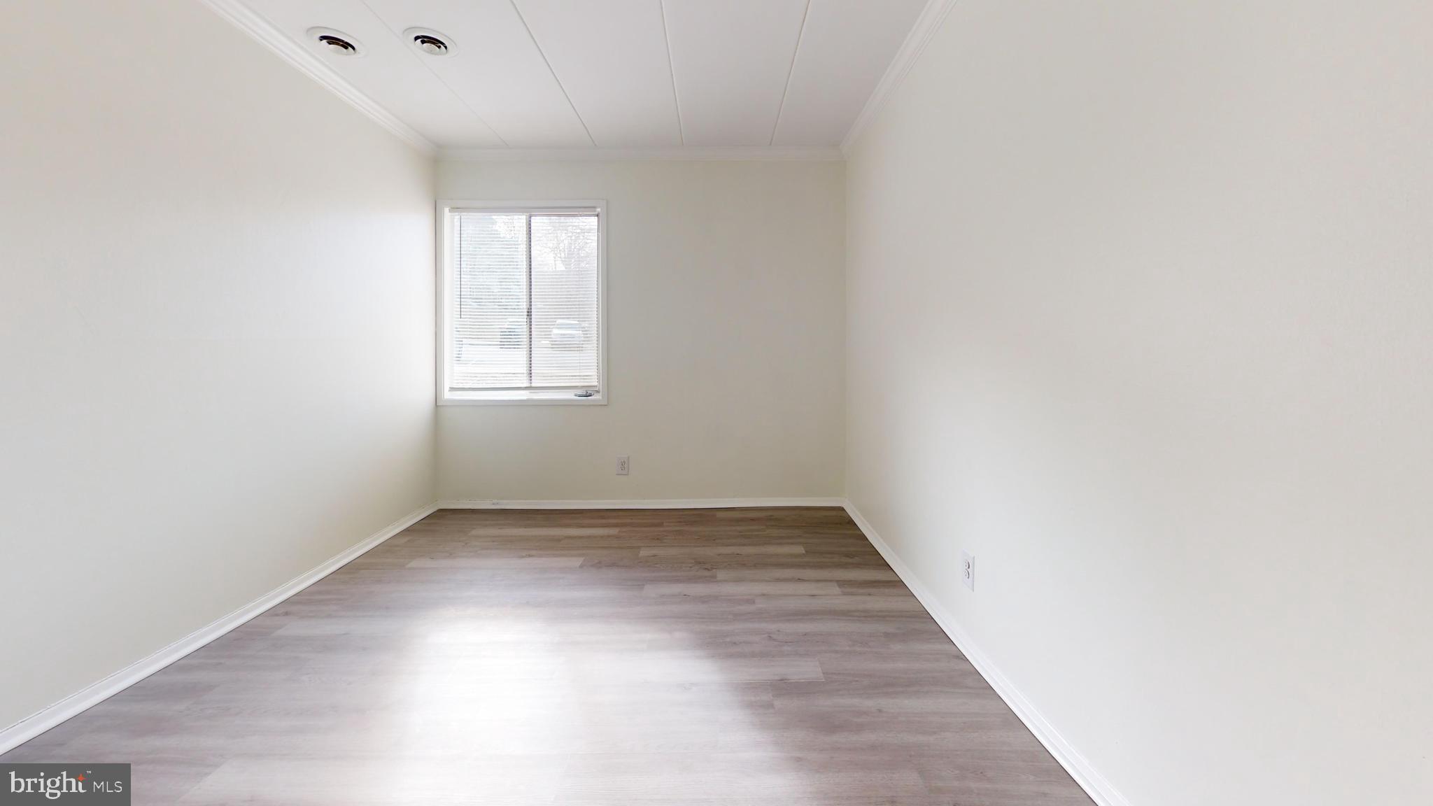 HUNTINGTON CLUB - Residential