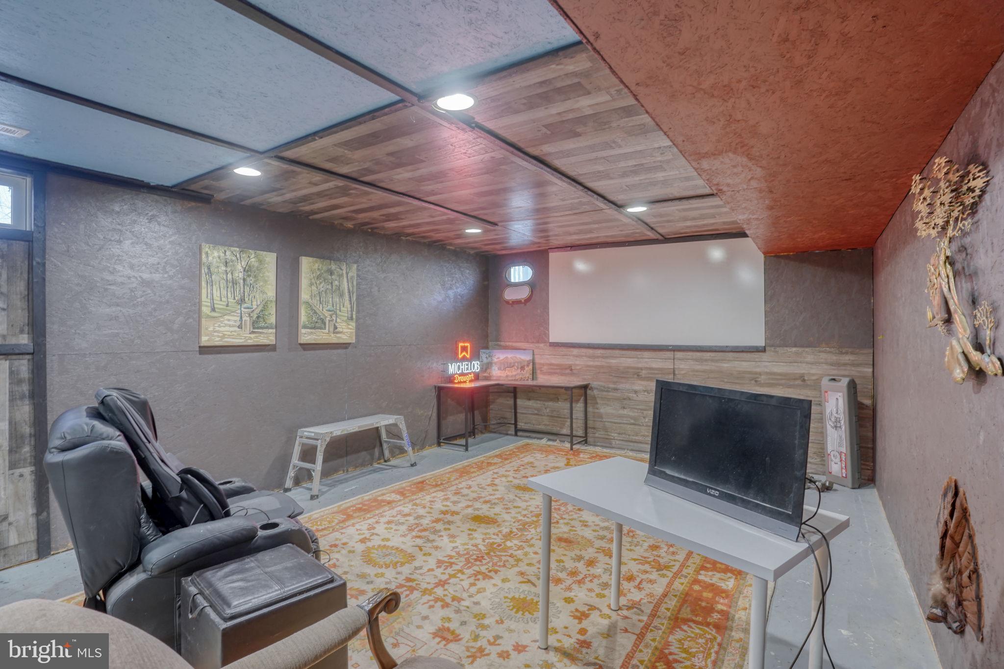 COVINGTON CHASE - Residential