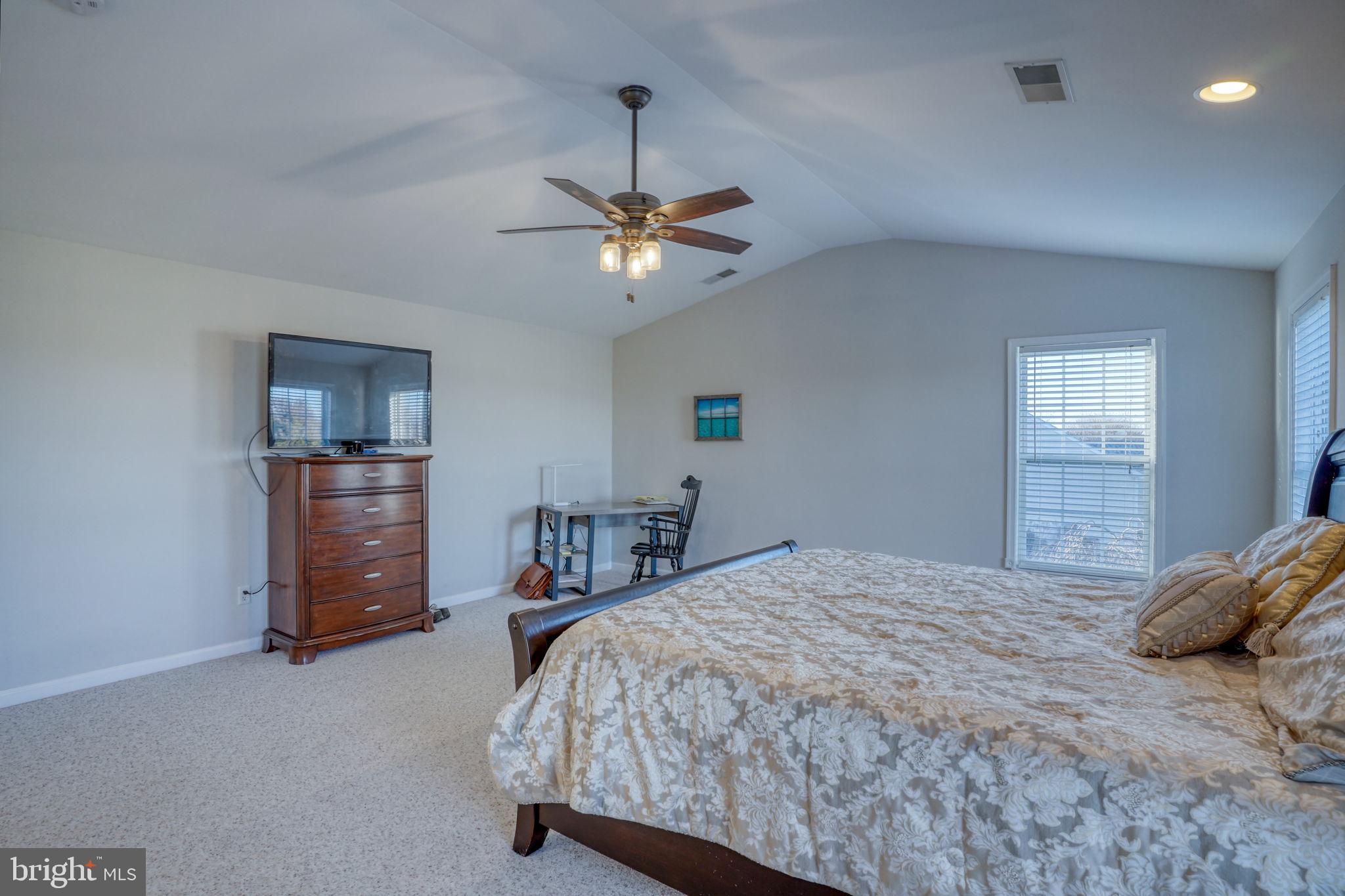 COVINGTON CHASE - Residential