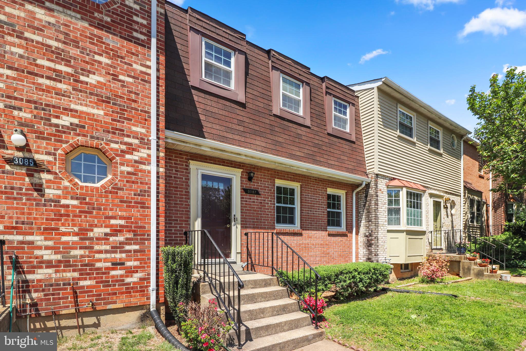 3087 WINTER PINE COURT