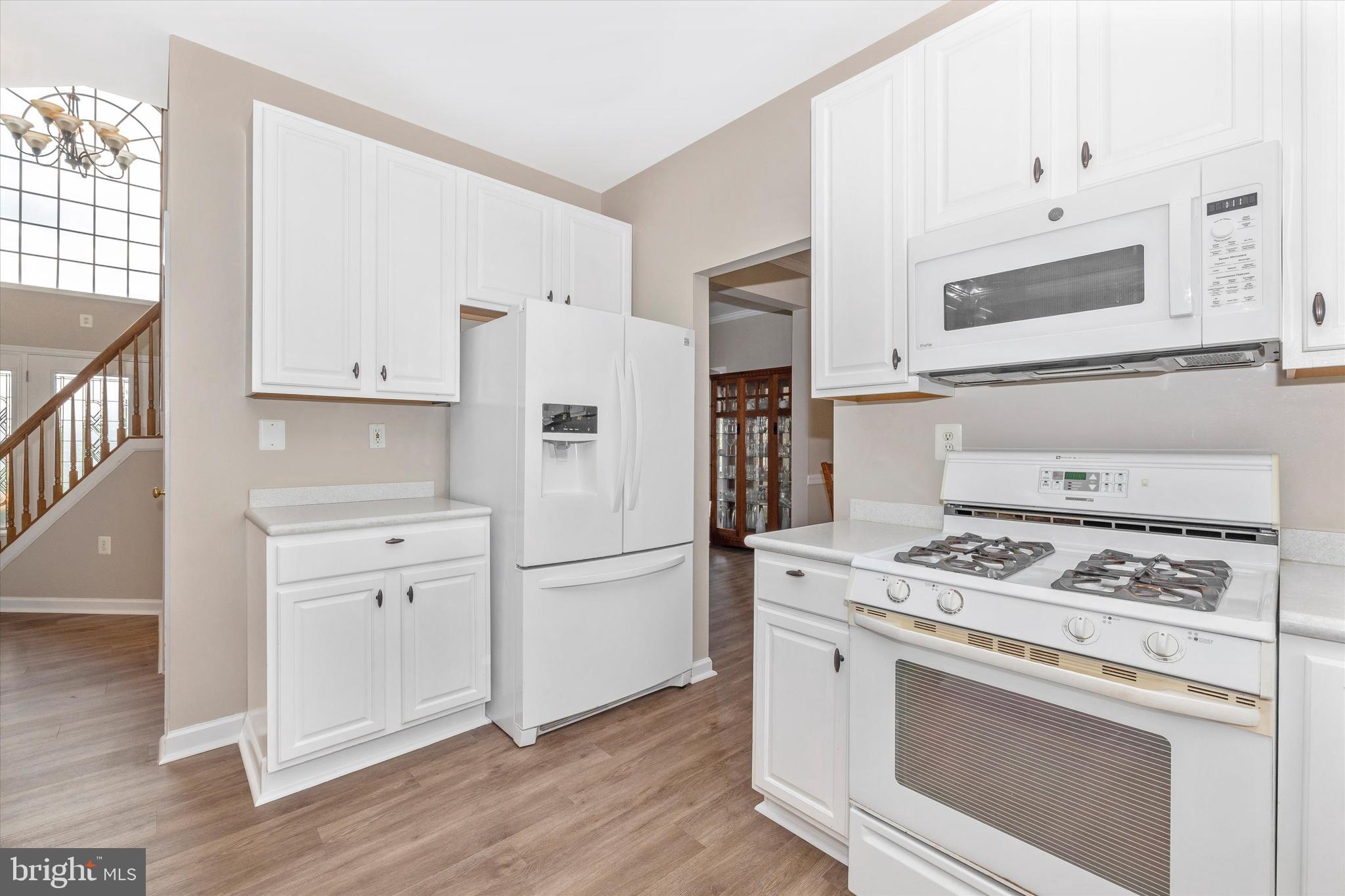 FAIR WINDS ESTATES - Residential