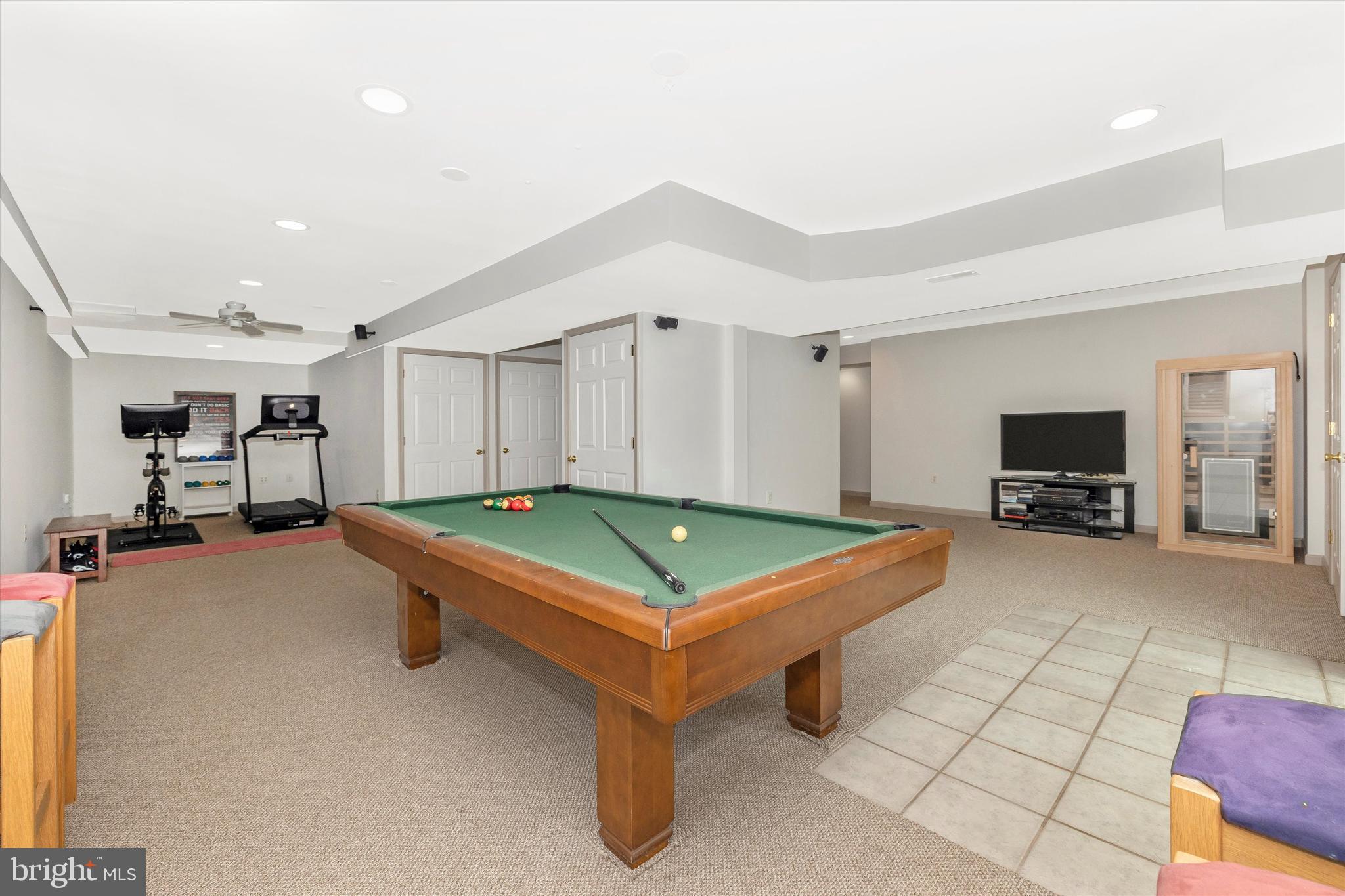 FAIR WINDS ESTATES - Residential