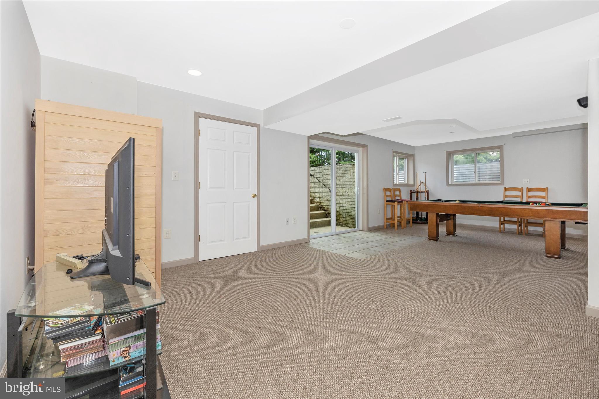 FAIR WINDS ESTATES - Residential