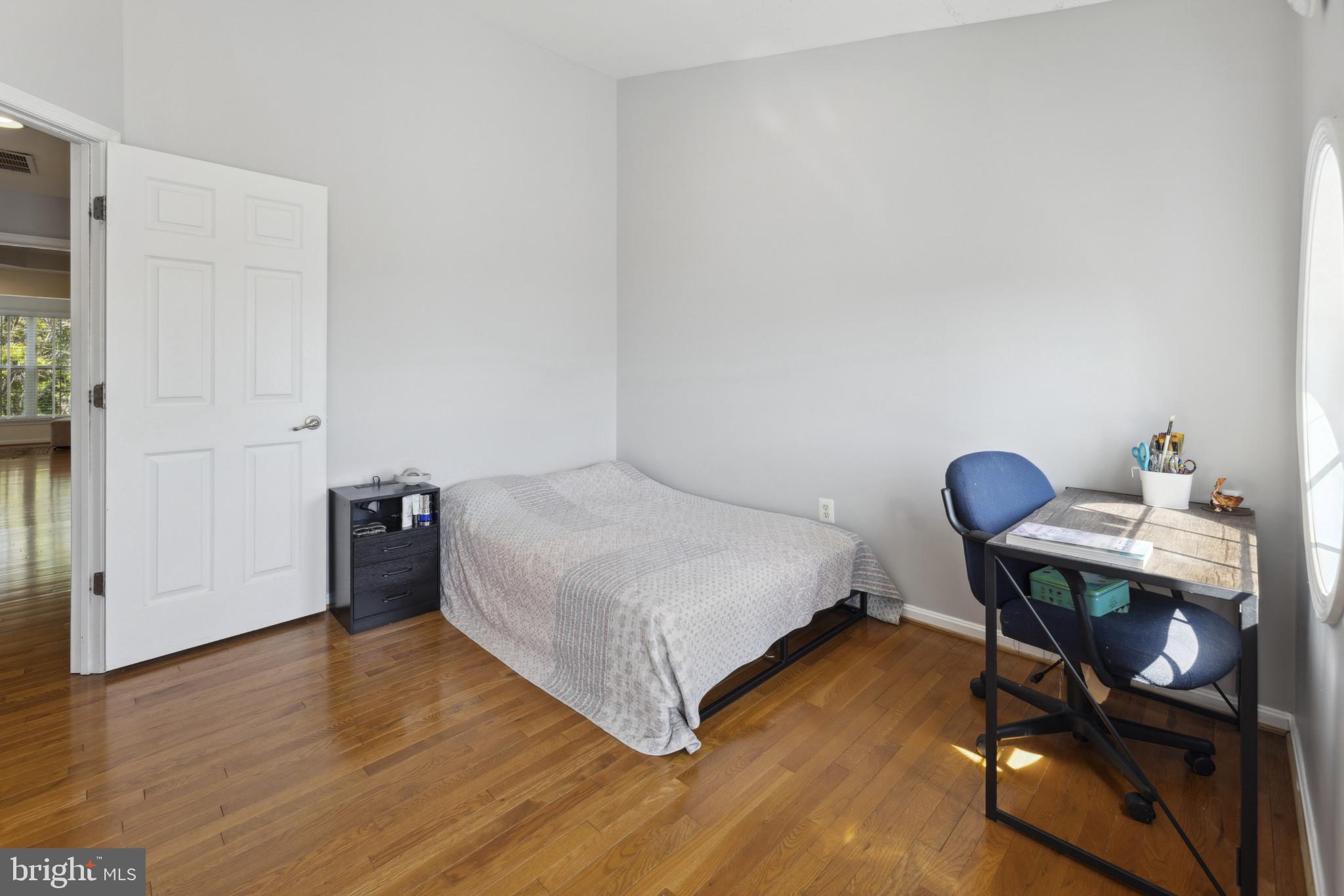 GREAT OAK - Residential