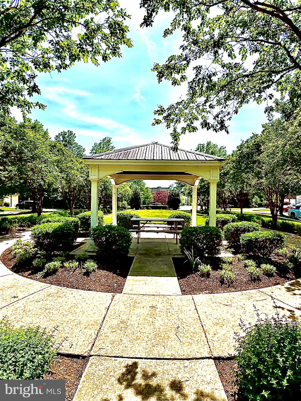 GREAT OAK - Residential