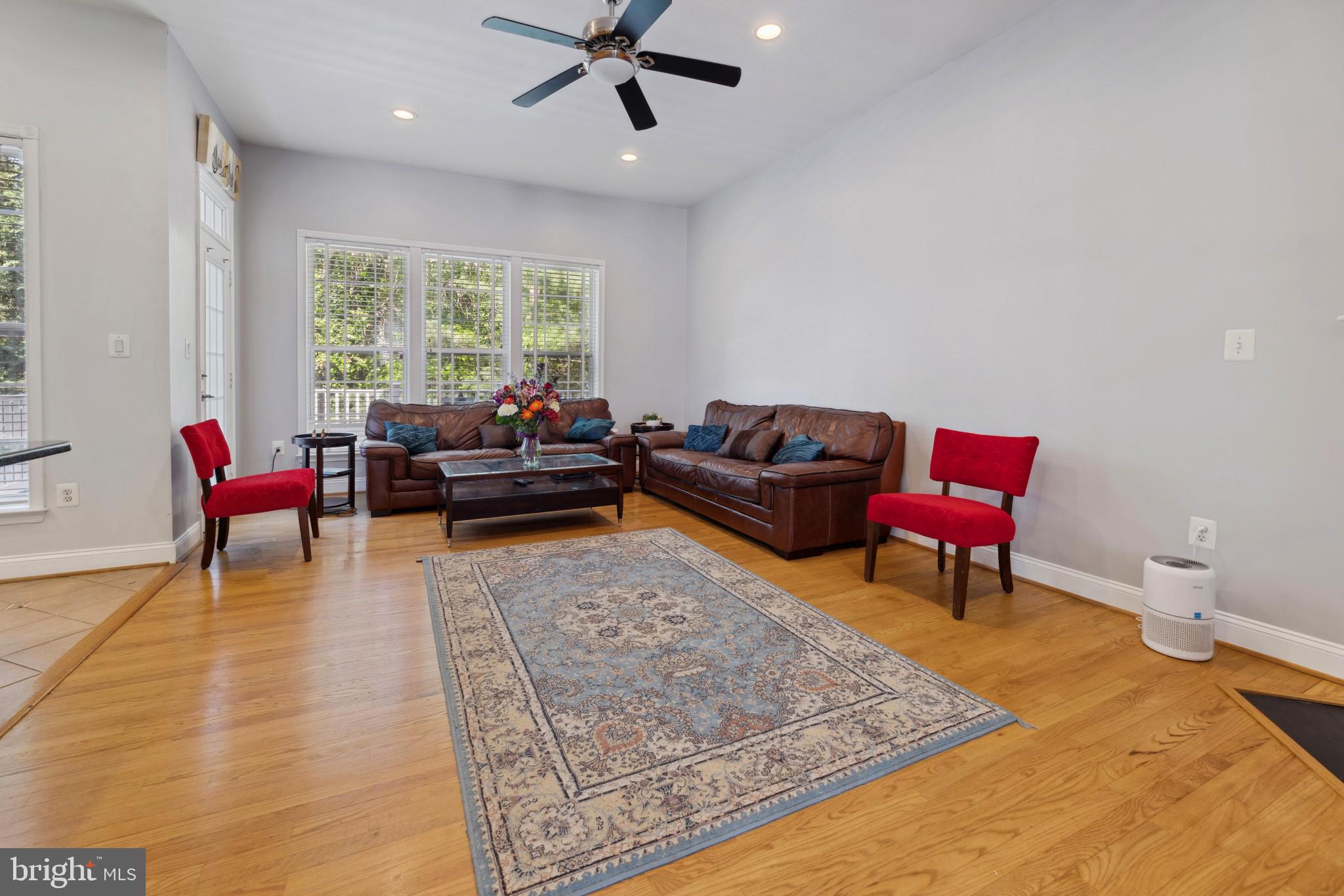 GREAT OAK - Residential