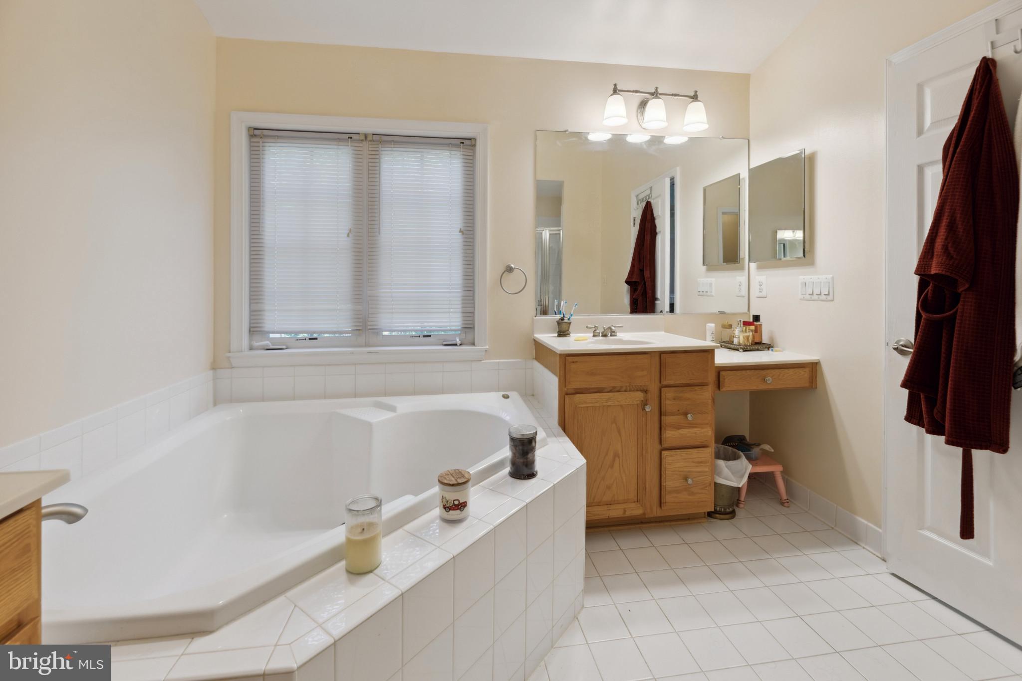 GREAT OAK - Residential