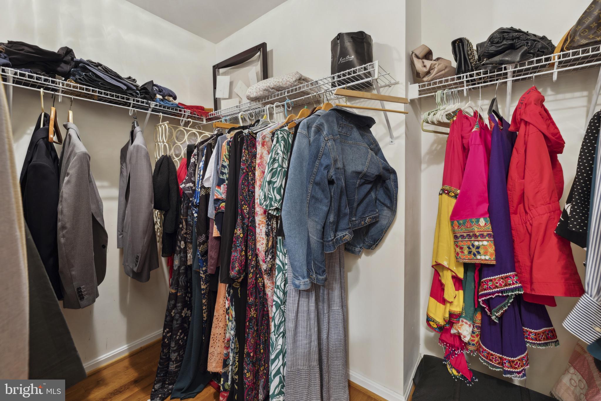 GREAT OAK - Residential