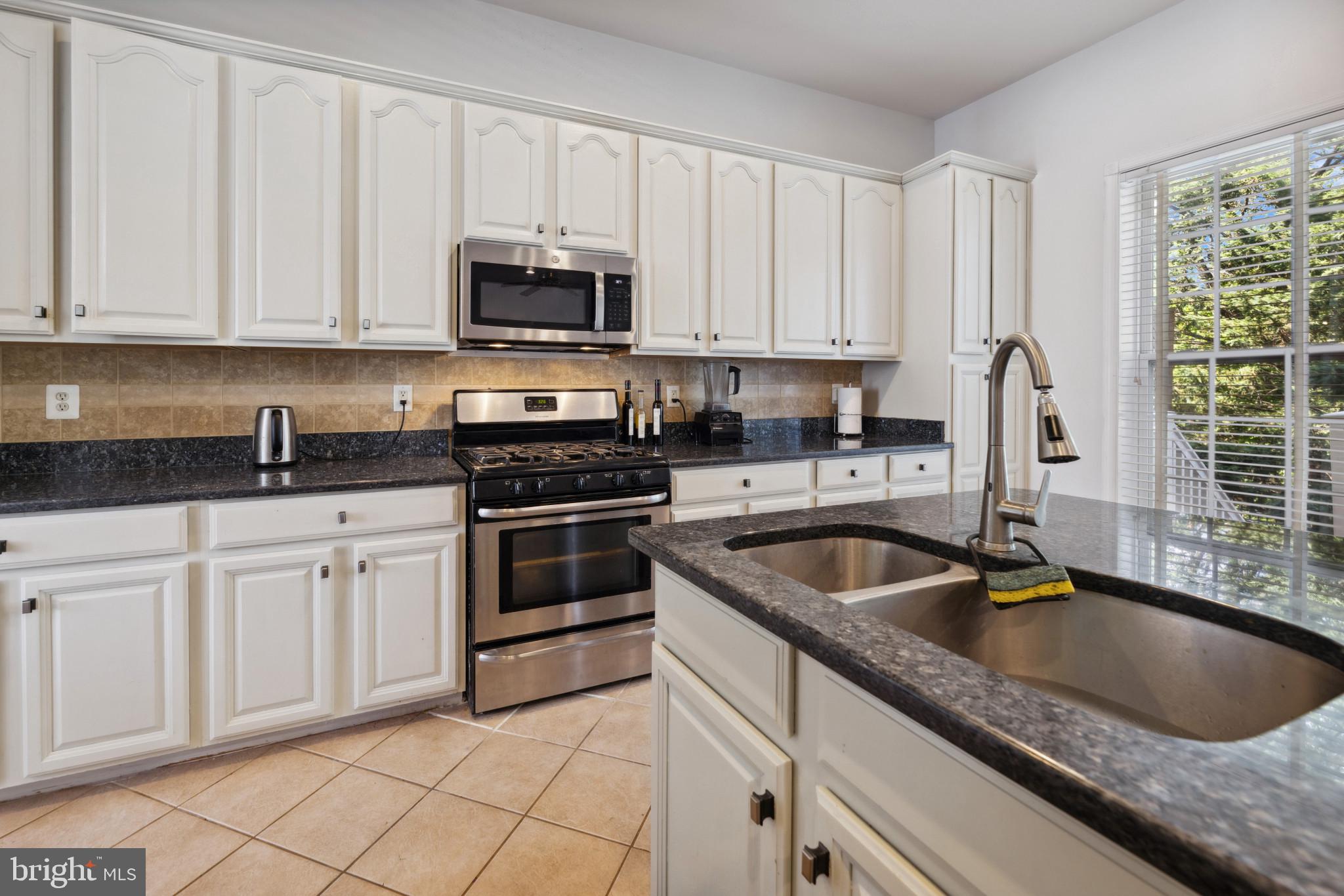 GREAT OAK - Residential