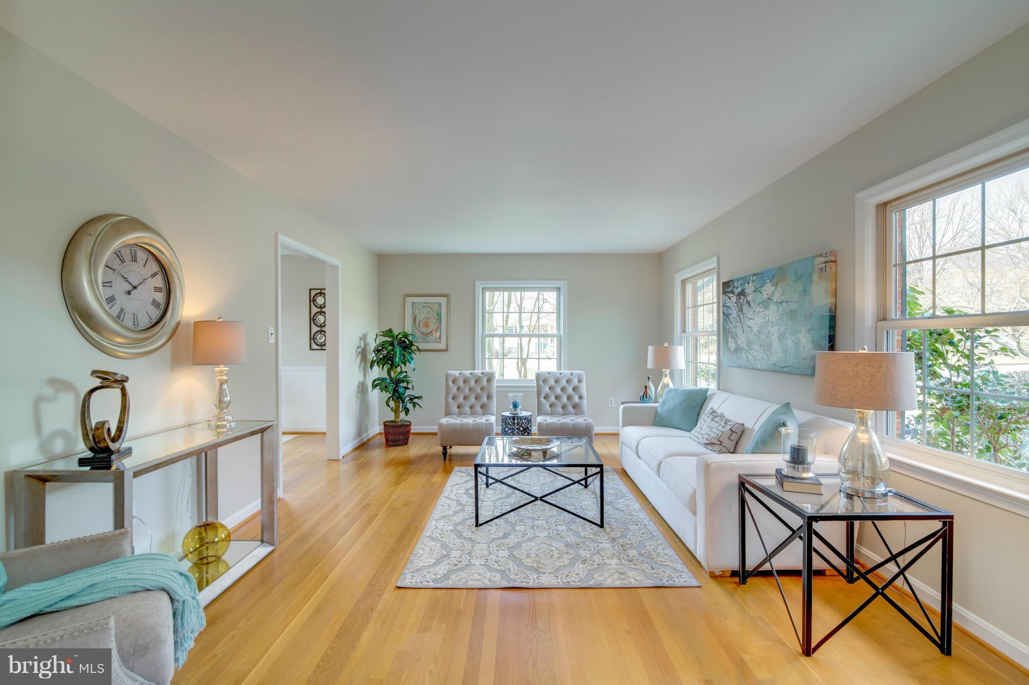 MC LEAN HAMLET - Residential