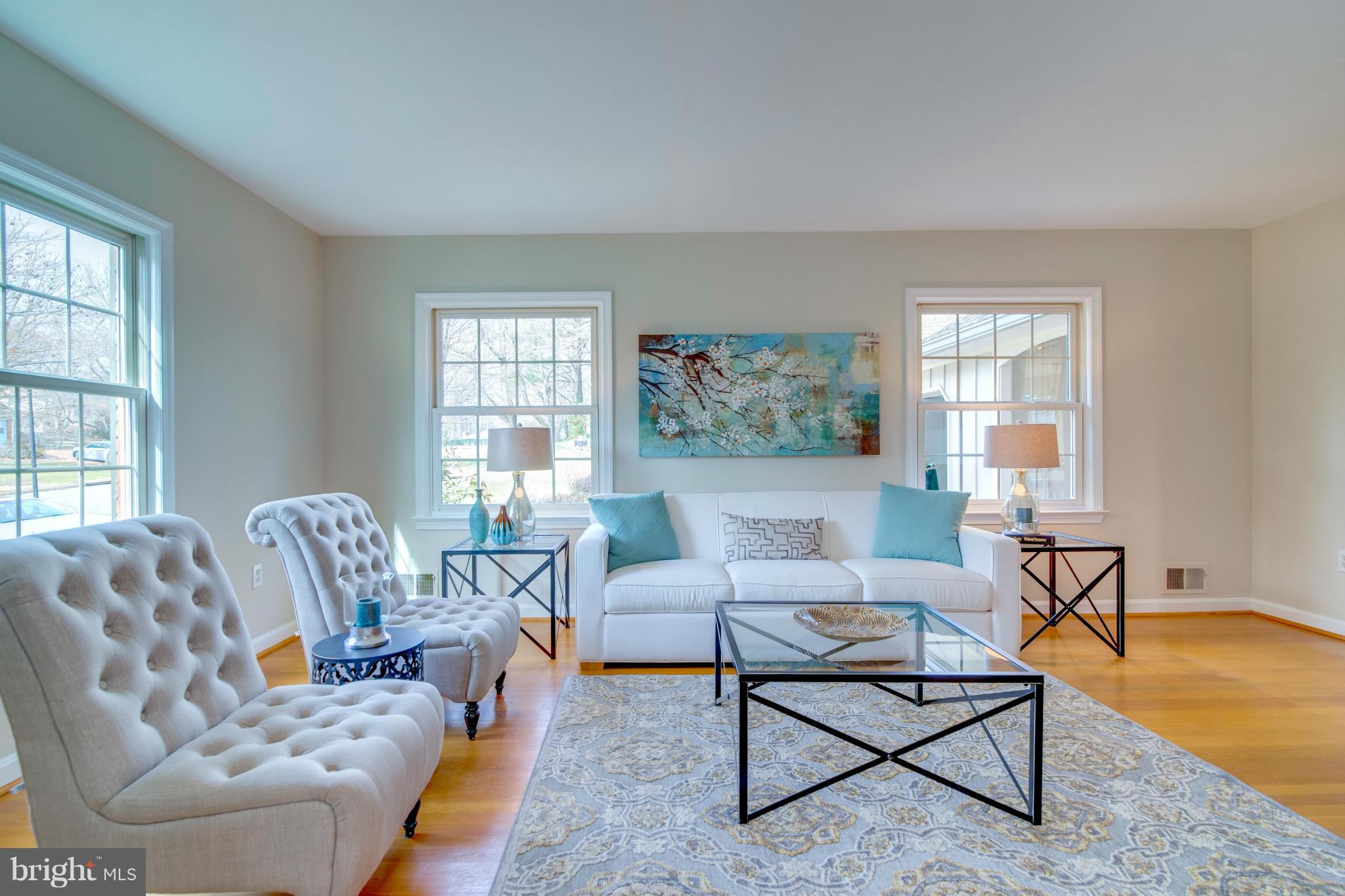 MC LEAN HAMLET - Residential