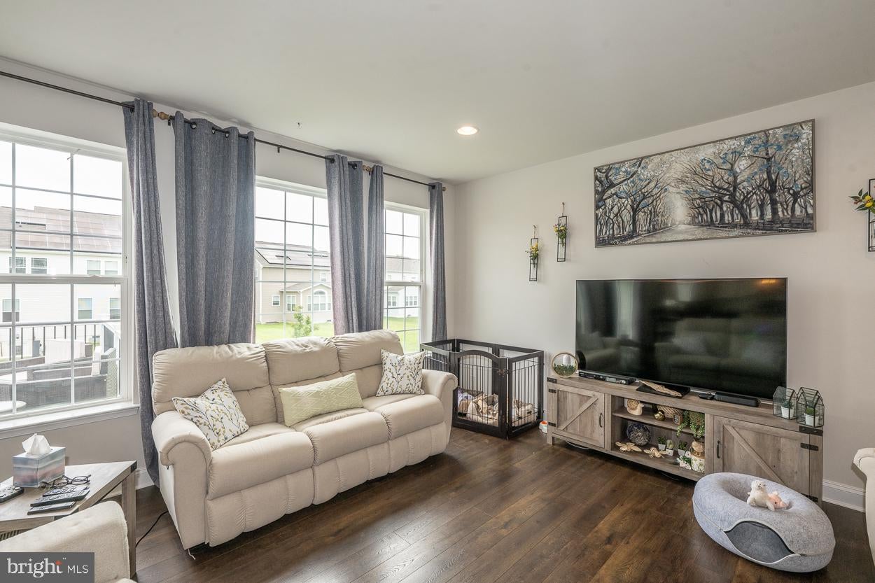 622 BENTGRASS DRIVE