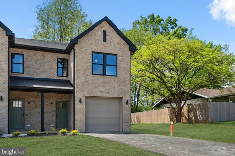 1119 Pennsylvania Avenue, Hagerstown, MD 21742 - MLS#: MDWA2028470