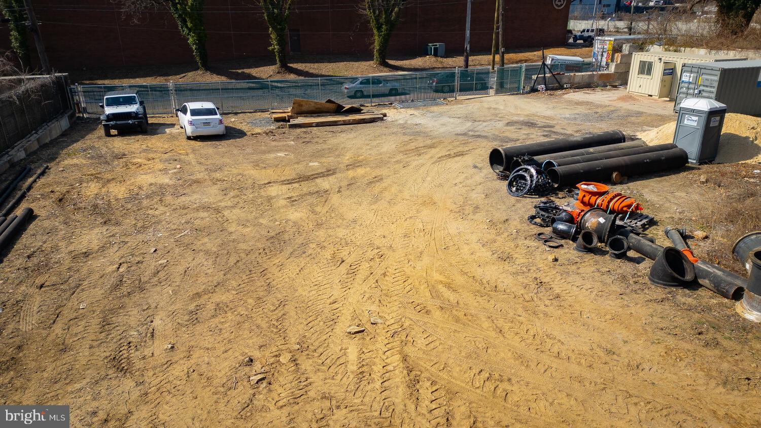 GERMANTOWN (EAST) - Commercial Lease