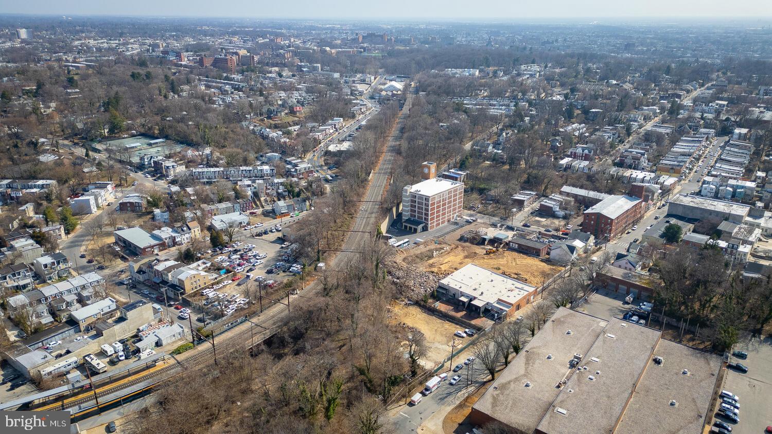 GERMANTOWN (EAST) - Commercial Lease