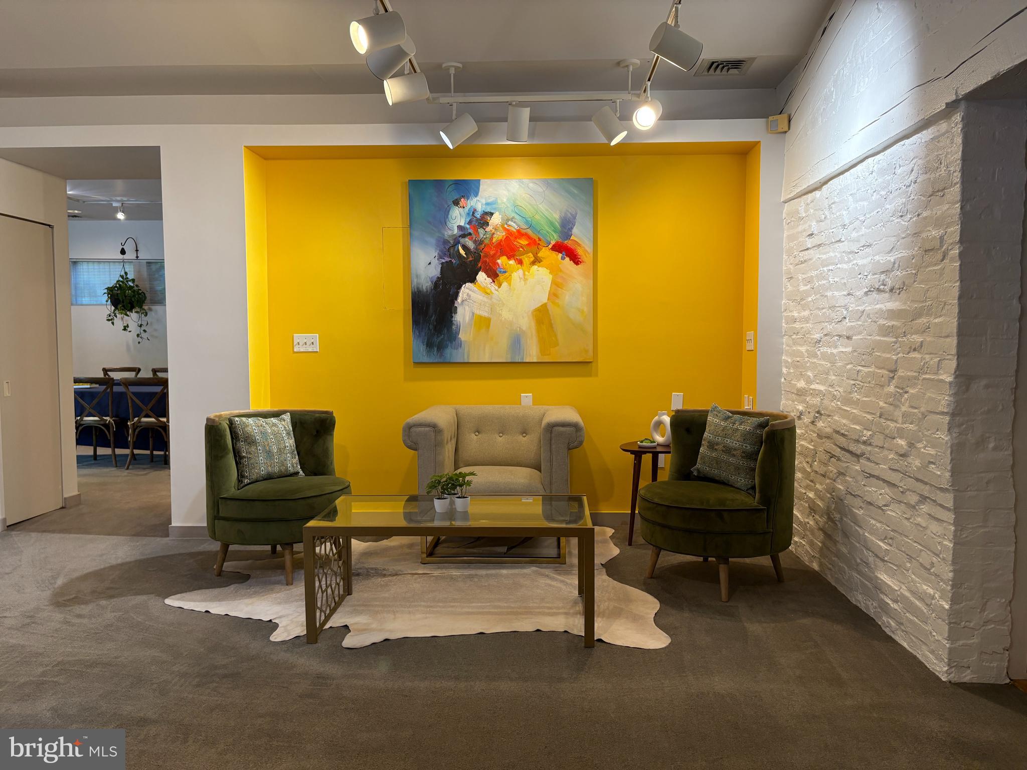226 N ARCH STREET SUITE A