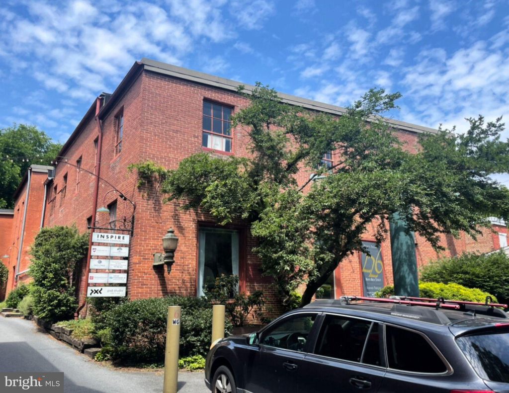 Photo of 226 N Arch Street #SUITE A, LANCASTER, PA 17603 (MLS # PALA2072316)