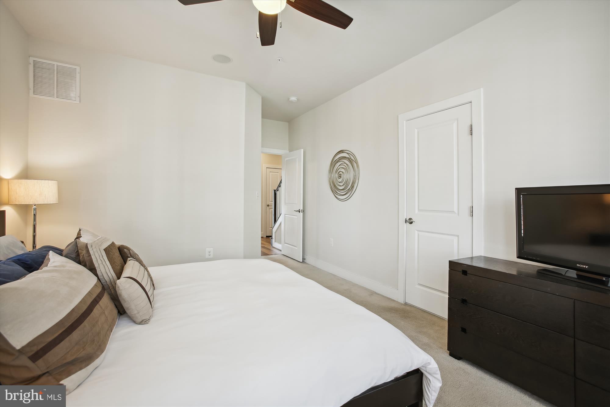 POTOMAC YARD - Residential