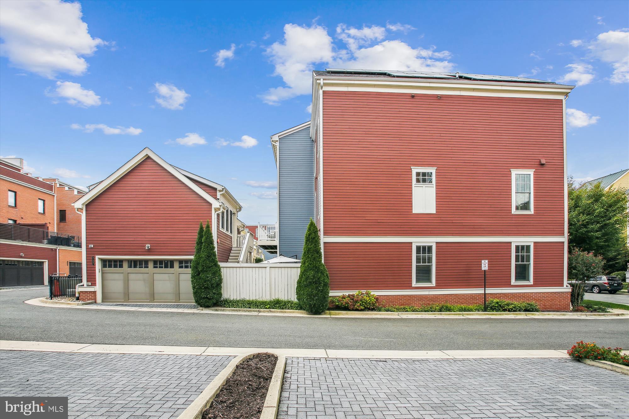 POTOMAC YARD - Residential