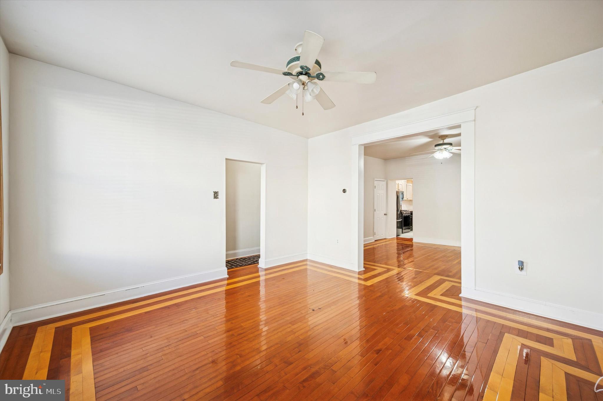 2038 FAIRMOUNT AVENUE