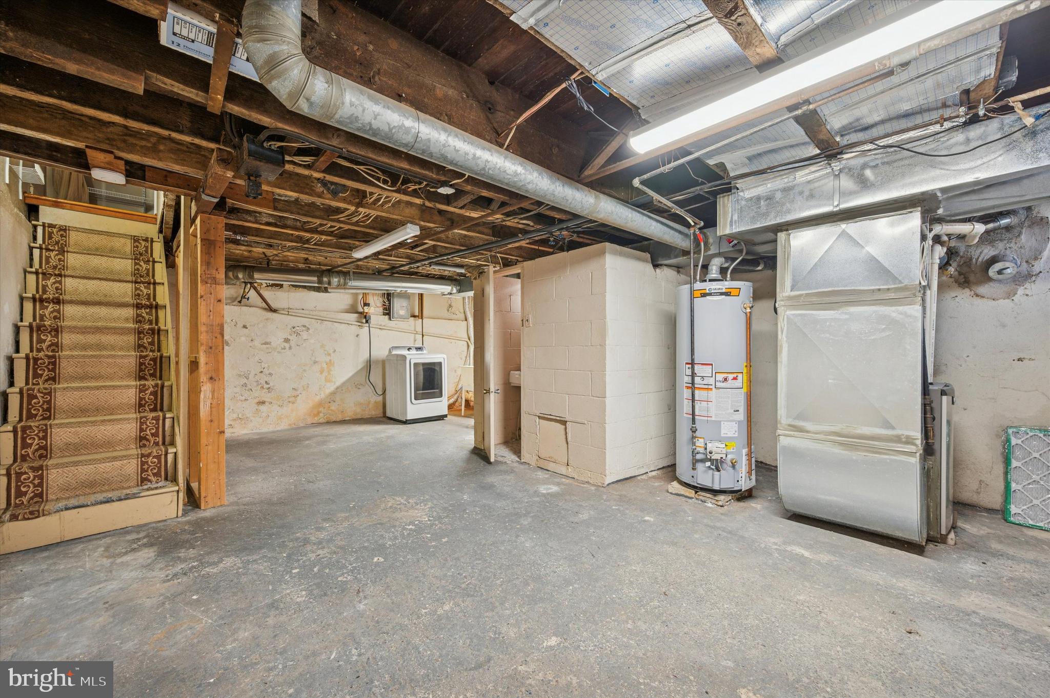 FAIRMOUNT - Residential