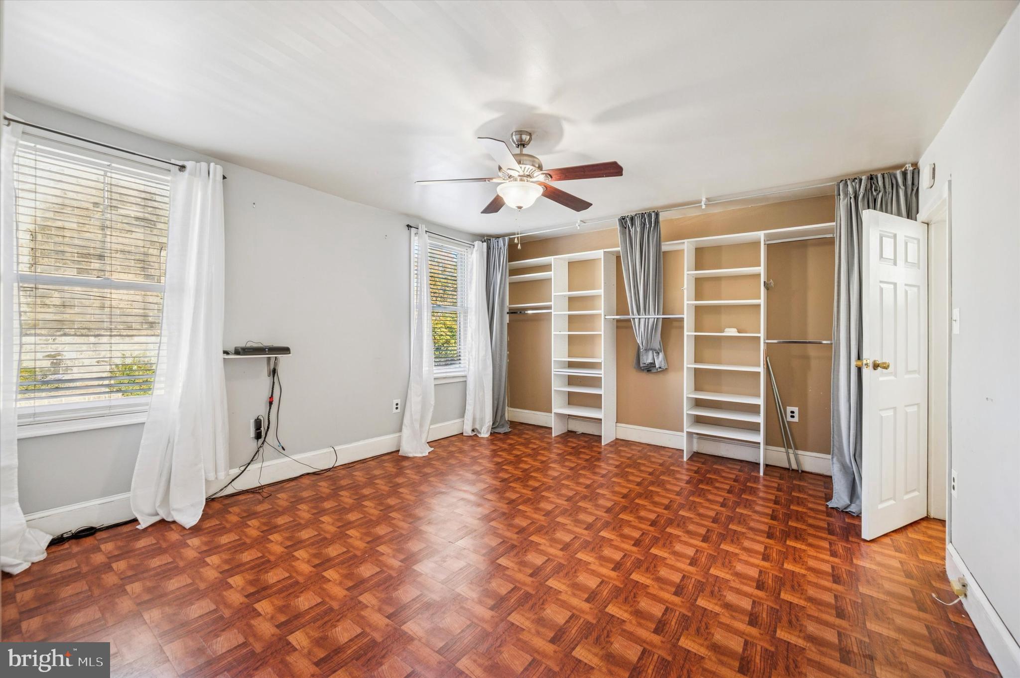 FAIRMOUNT - Residential