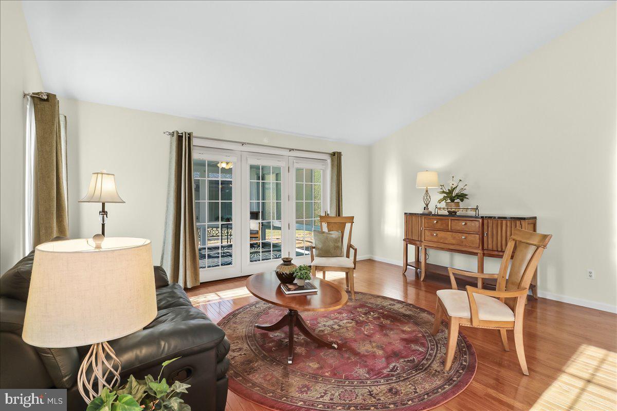 PARKSIDE - Residential