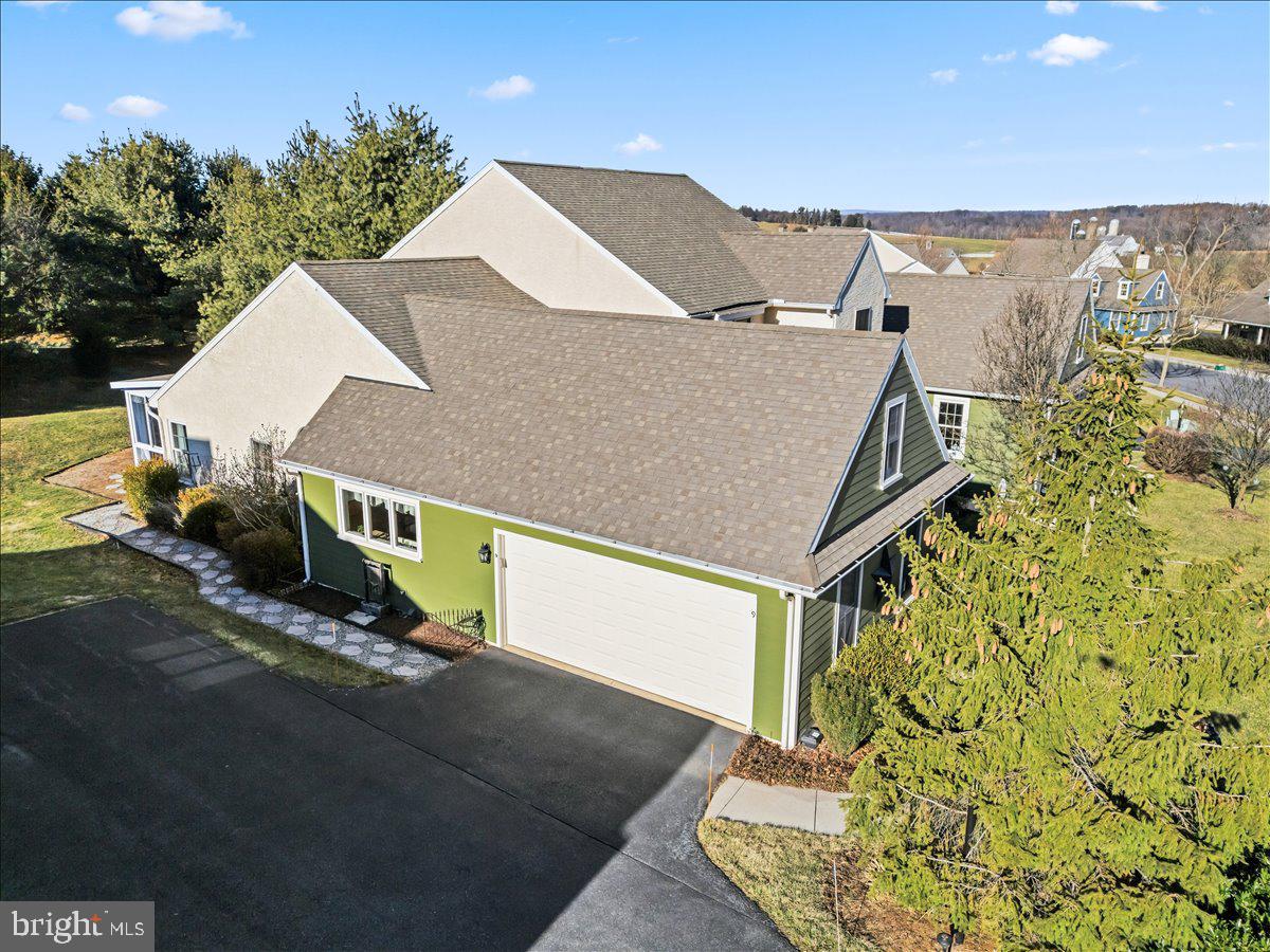 PARKSIDE - Residential