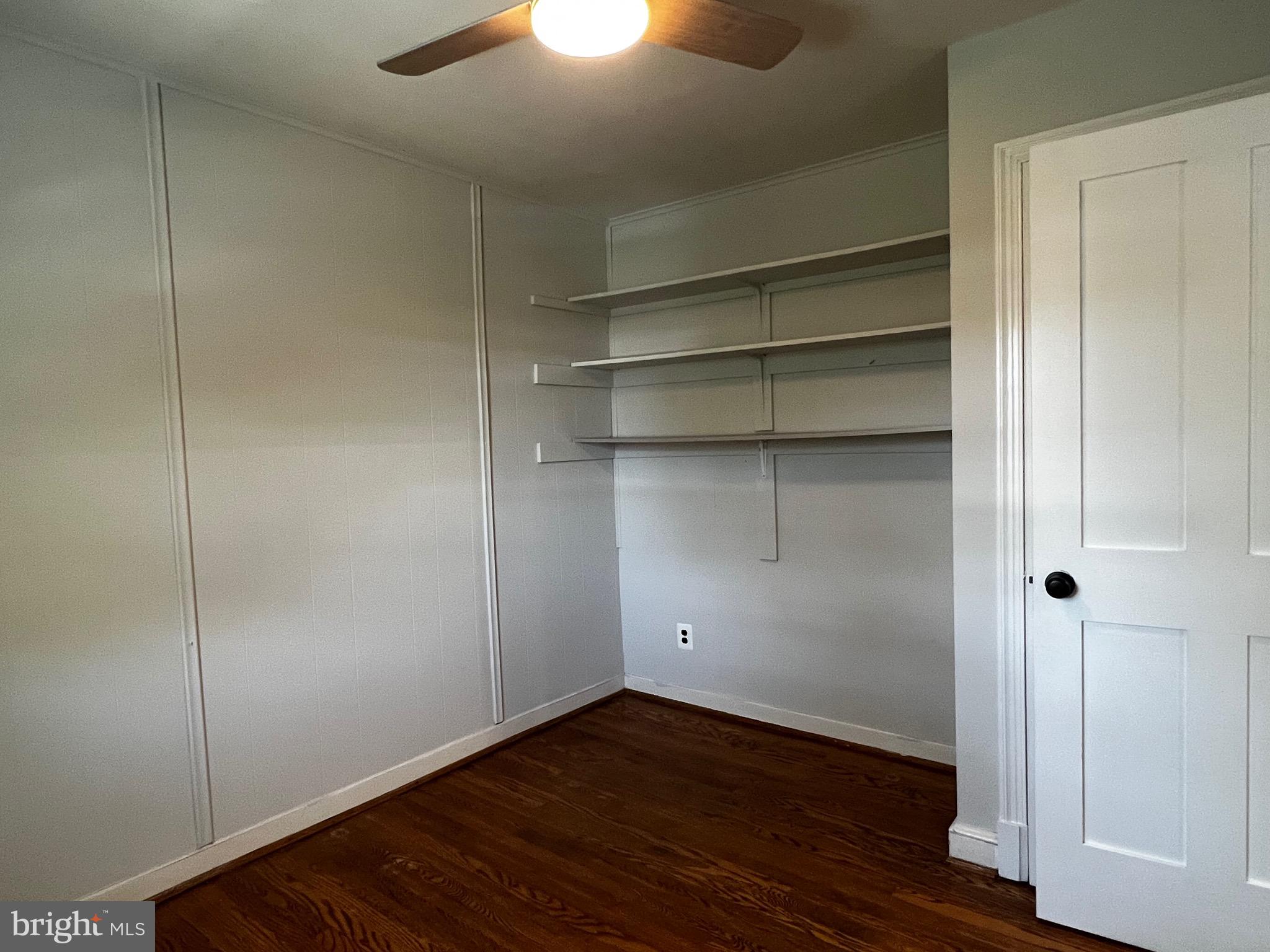 VIRGINIA SQUARE - Residential Lease