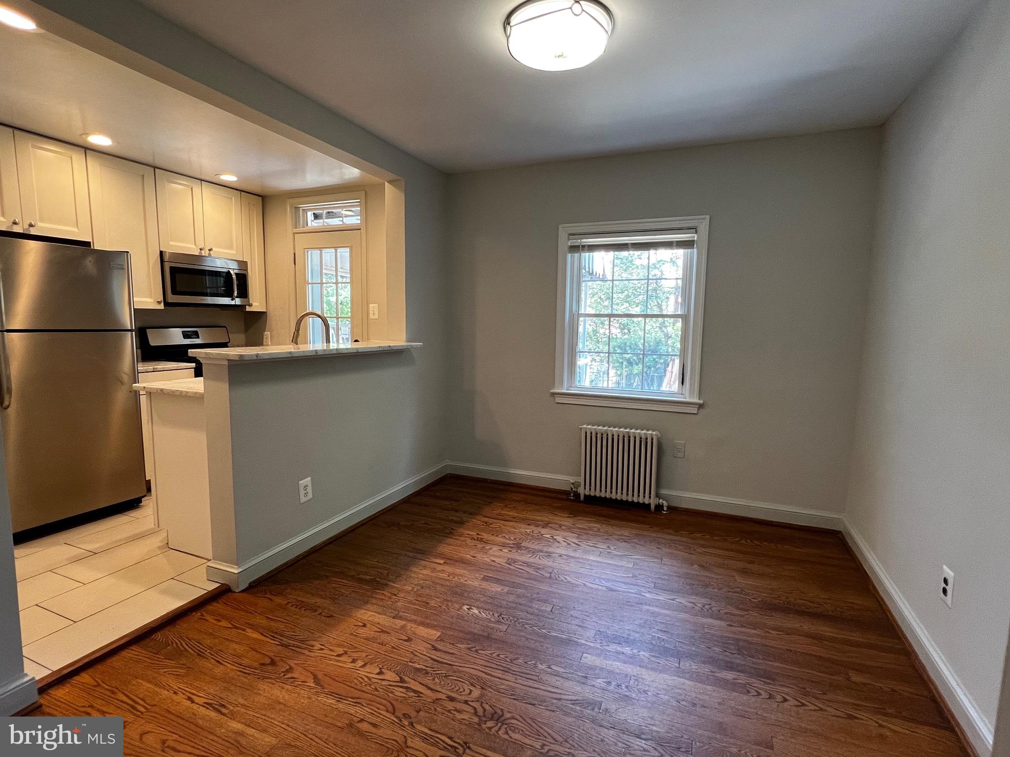 VIRGINIA SQUARE - Residential Lease