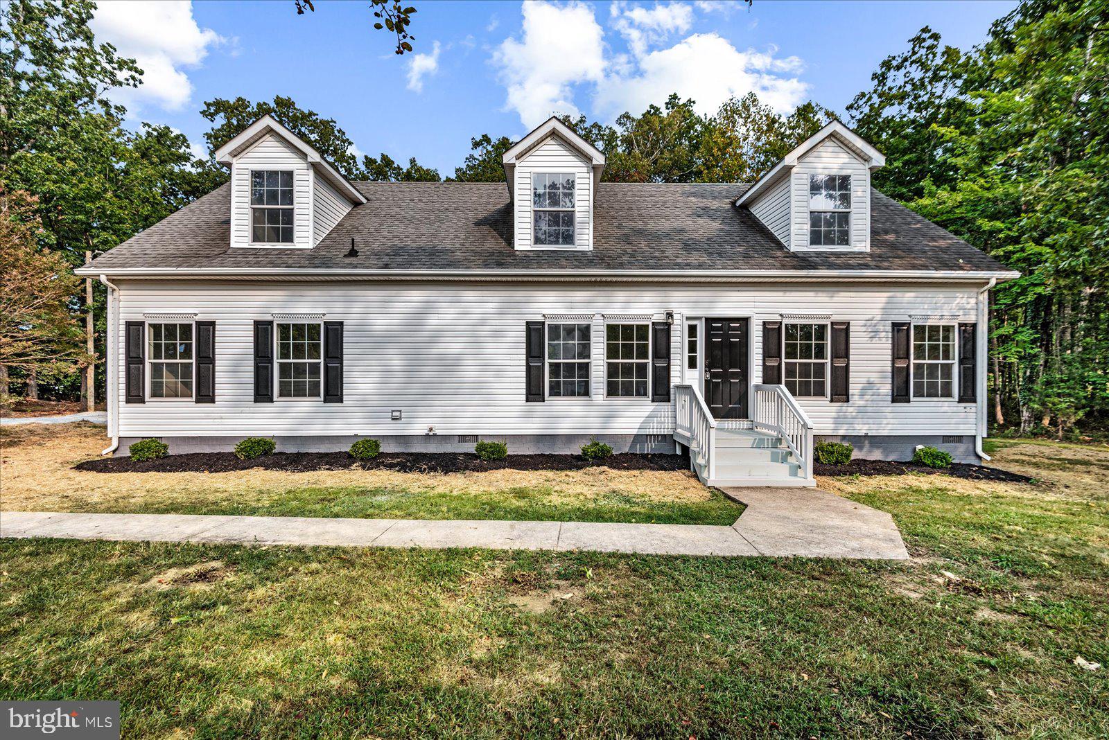 17515 LAKEMONT DRIVE