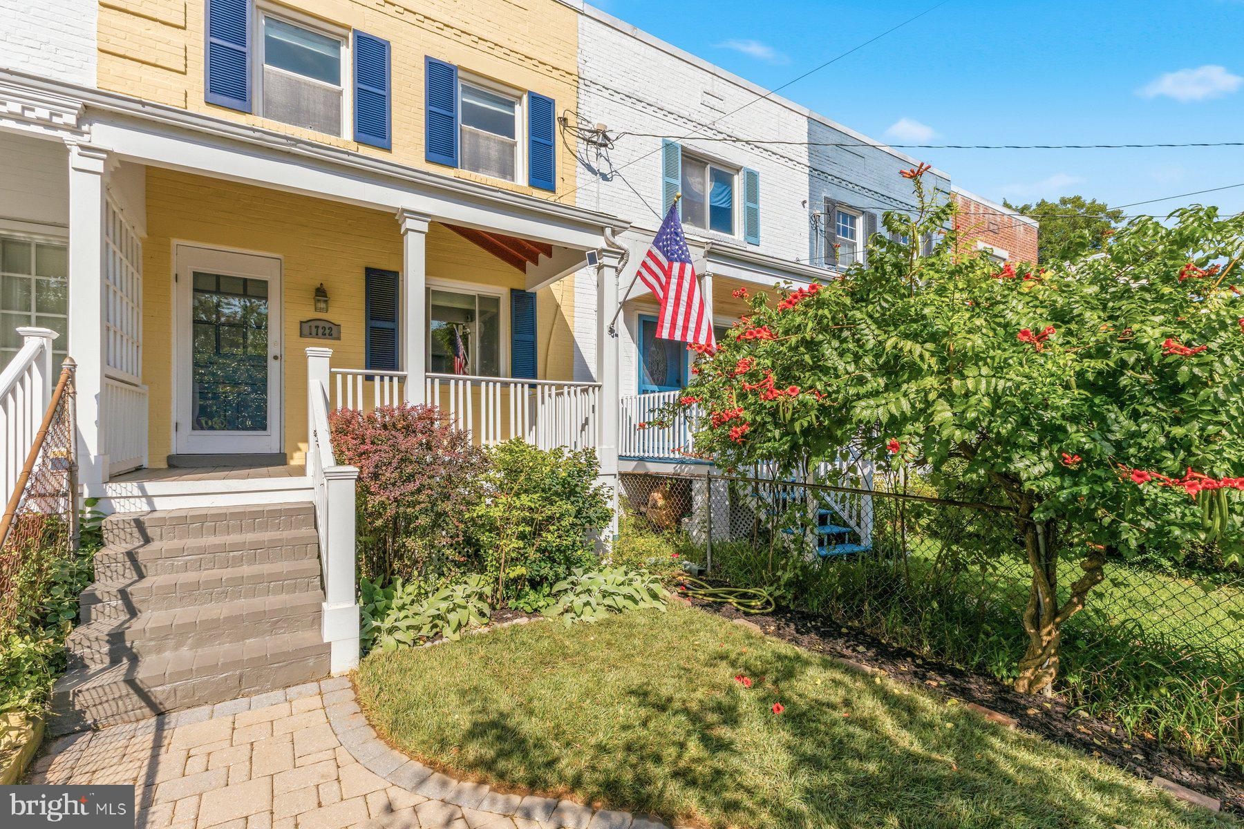 1722 PRICE STREET